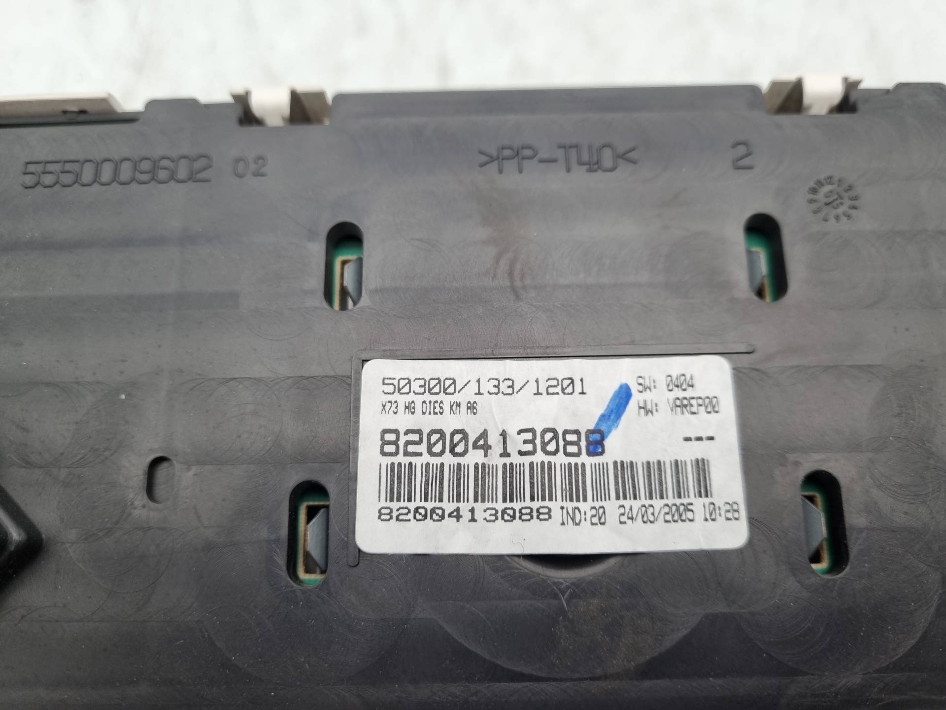 CUADRO INSTRUMENTOS RENAULT VEL P9X701