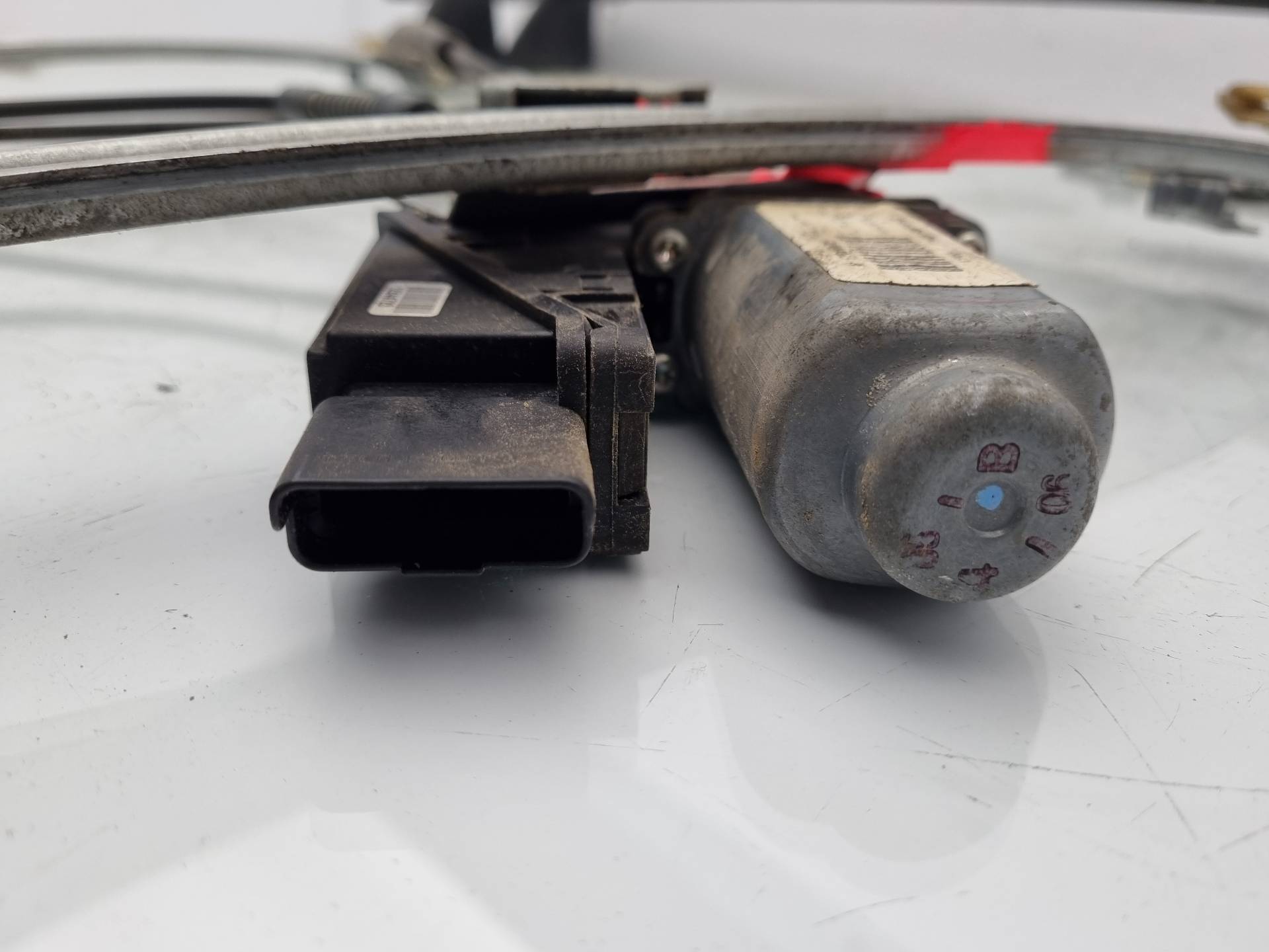 ELEVALUNAS DELANTERO DERECHO RENAULT LAGUNA G9T D7