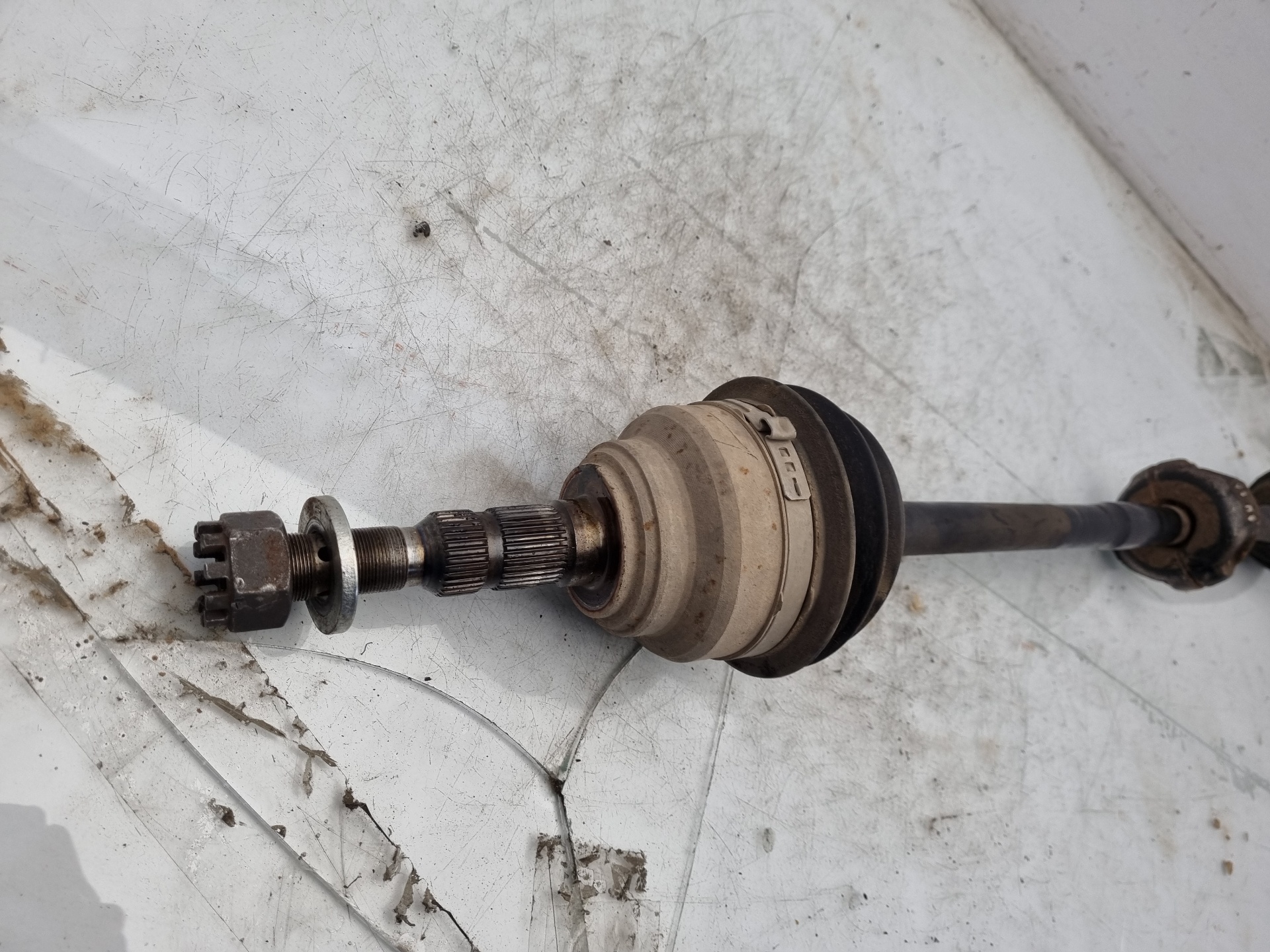 TRANSMISION DELANTERA DERECHA OPEL ZAFIRA Y20DTH