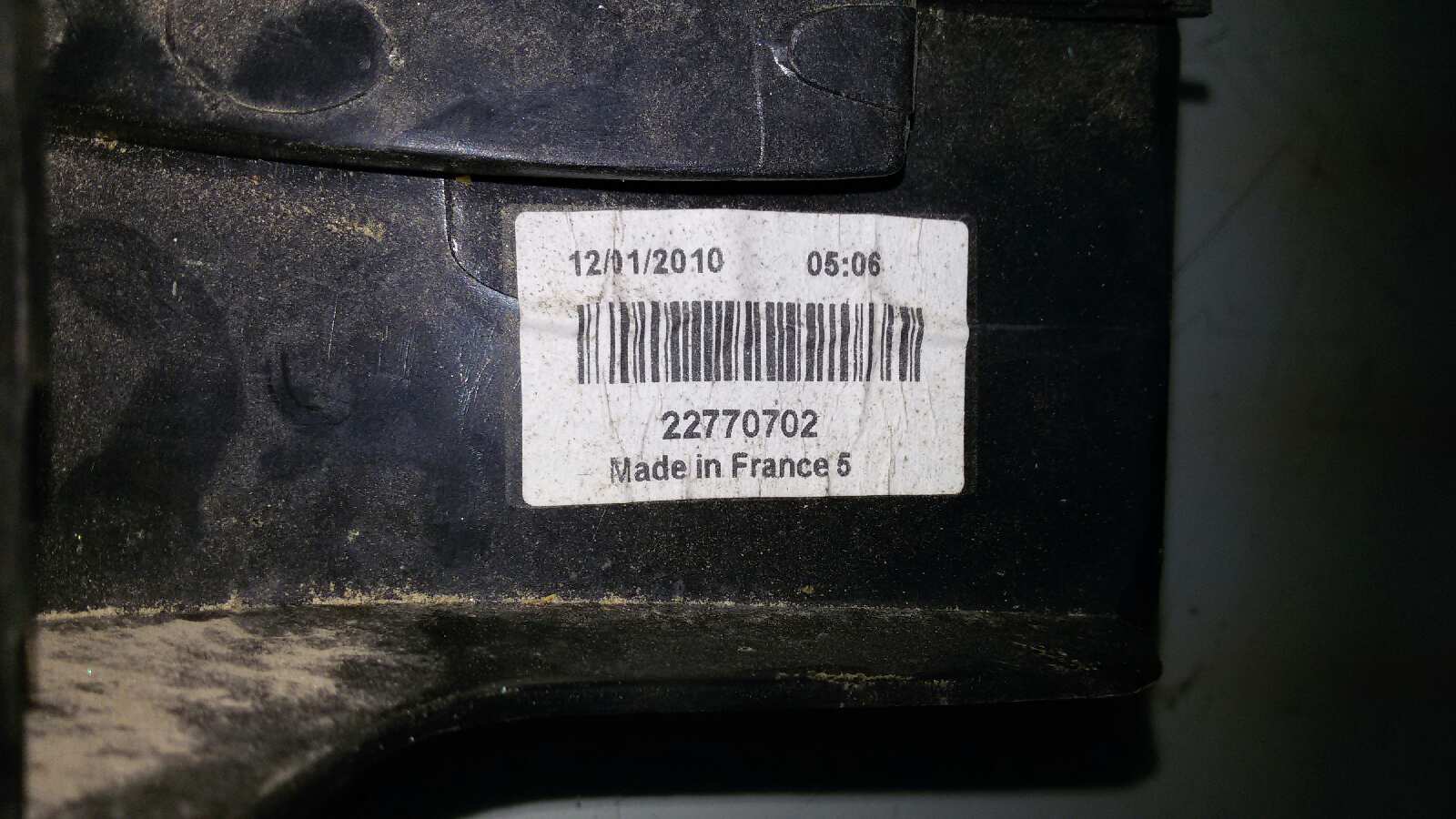 PILOTO TRASERO IZQUIERDO RENAULT KANGOO 