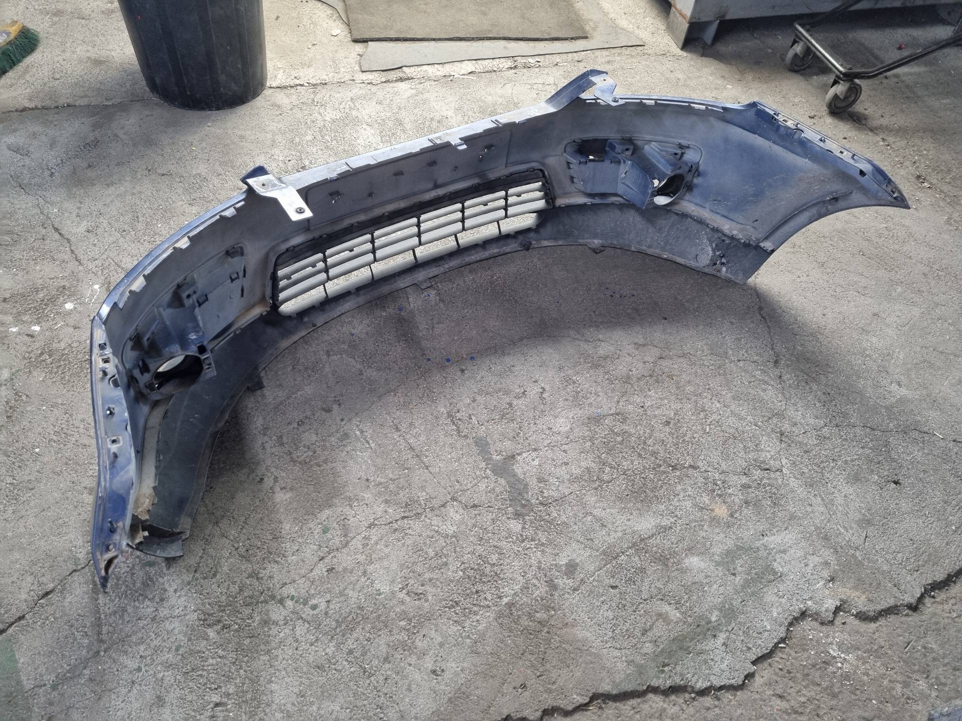 PARAGOLPES DELANTERO FORD FOCUS G6DA