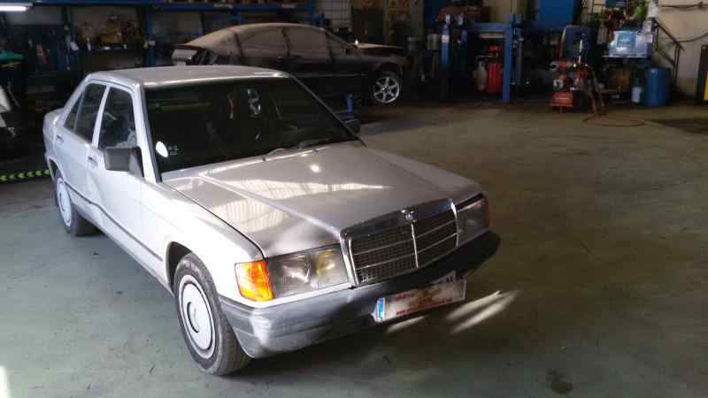 RETROVISOR DERECHO MERCEDES-BENZ CLASE C OM 602.912