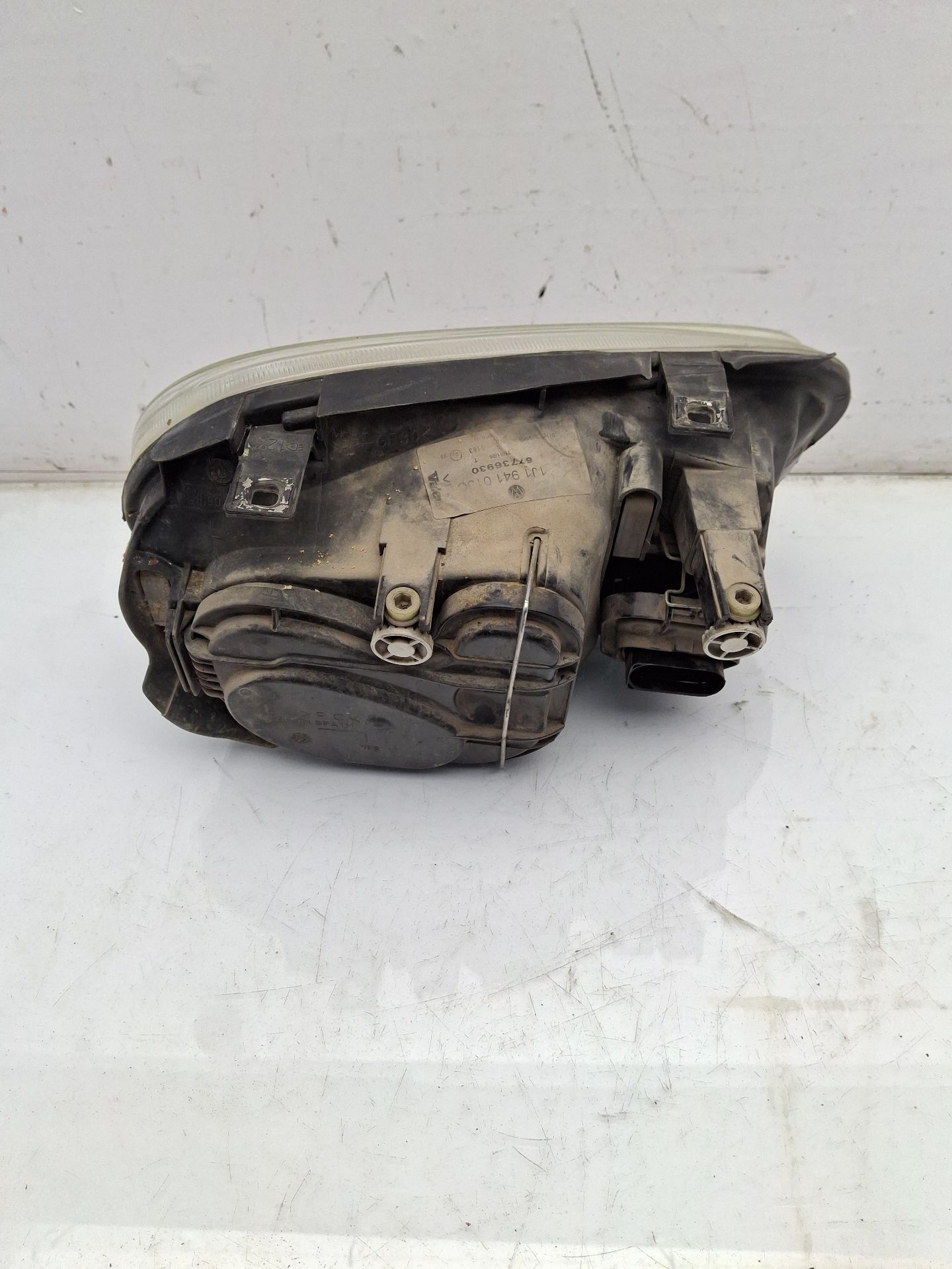 FARO IZQUIERDO VOLKSWAGEN GOLF 
