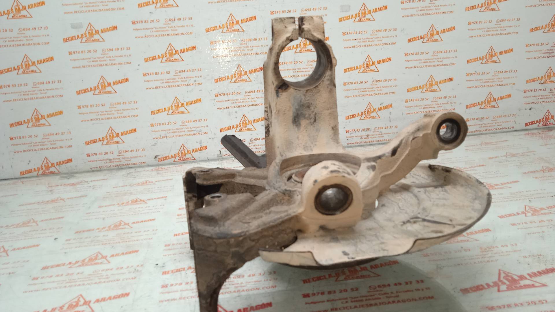 MANGUETA DELANTERA DERECHA SEAT CORDOBA BBY