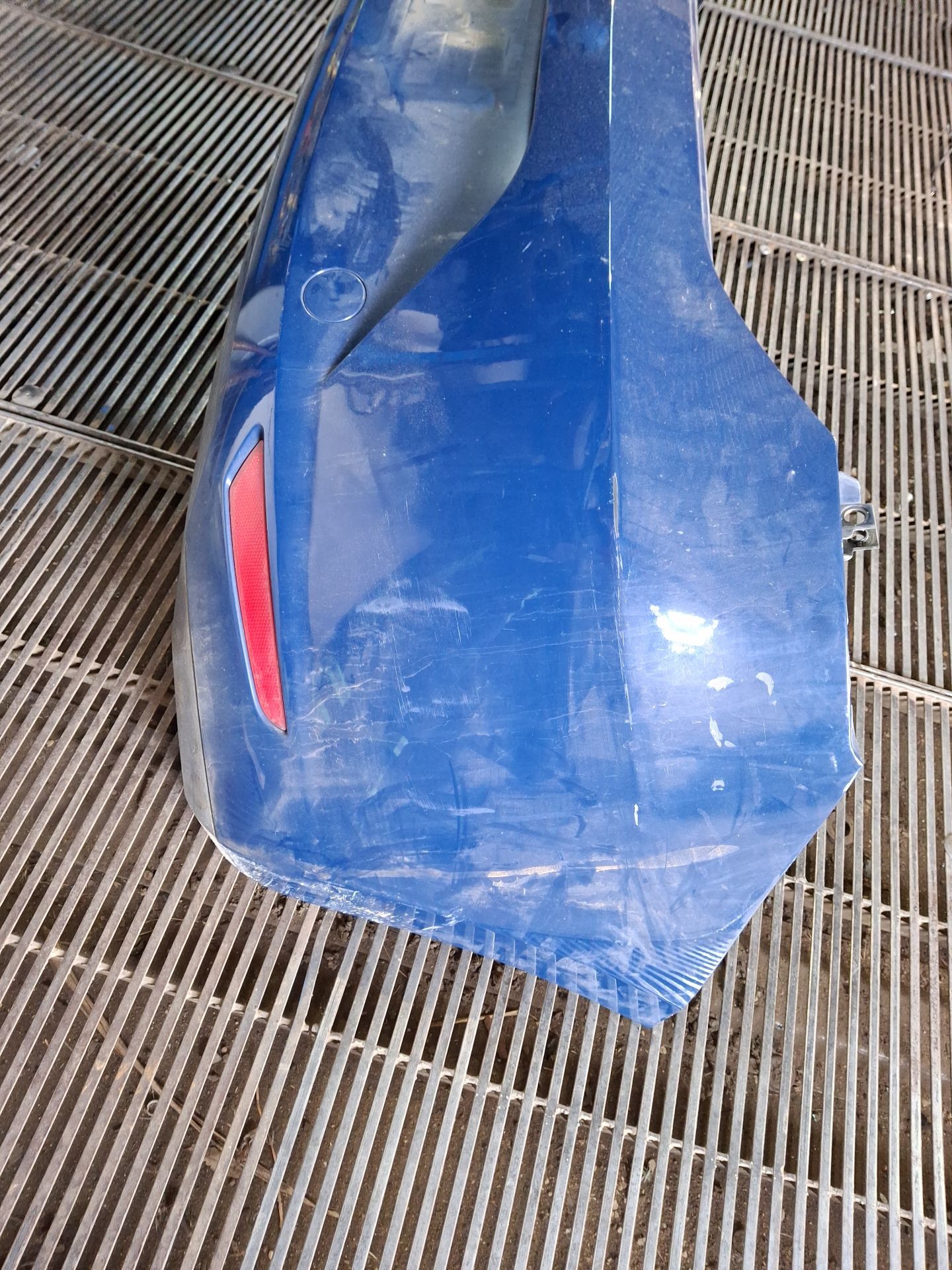 PARAGOLPES TRASERO SEAT LEON 