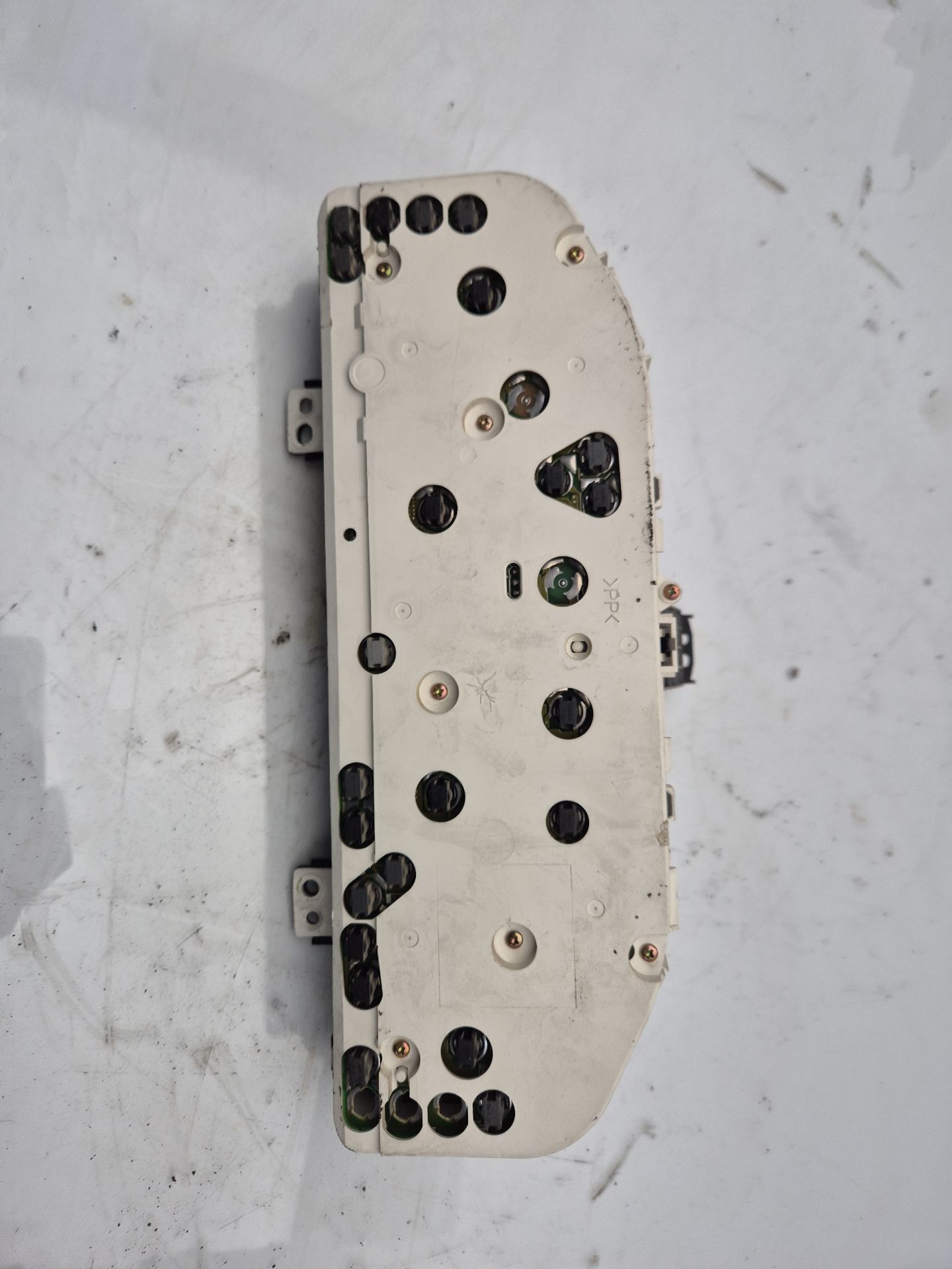 CUADRO INSTRUMENTOS MAZDA MPV RF5C