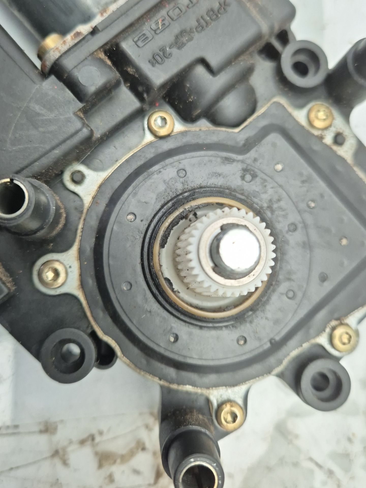 MOTOR ELEVALUNAS DELANTERO DERECHO AUDI A3 