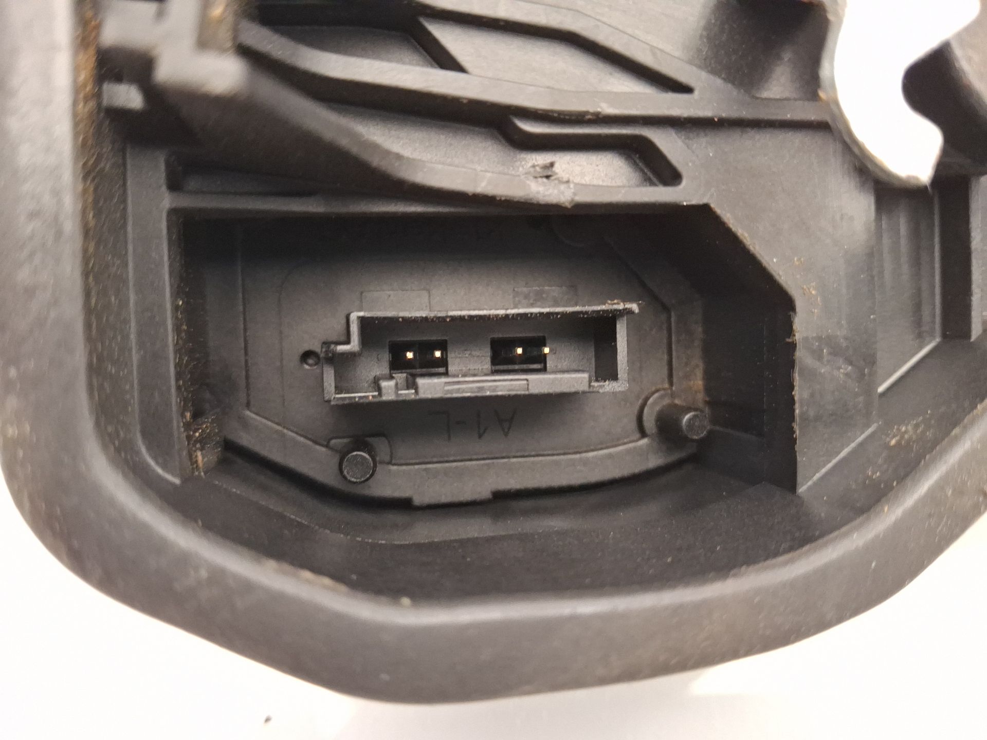 CERRADURA PUERTA TRASERA IZQUIERDA BMW 3 