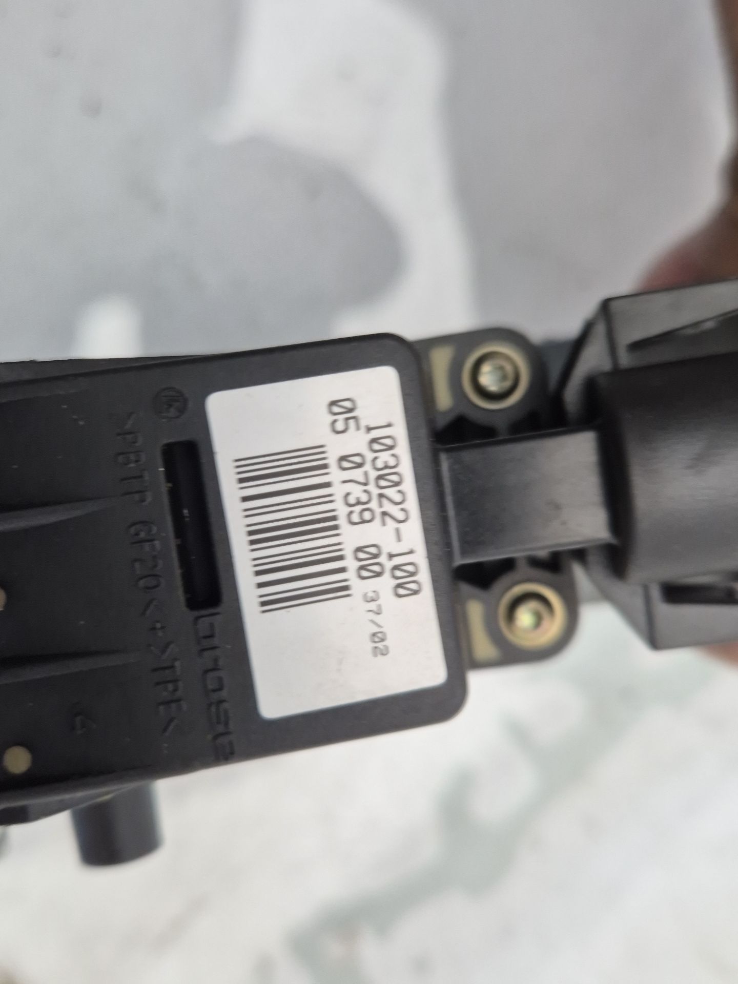 MOTOR ELEVALUNAS DELANTERO DERECHO AUDI A3 