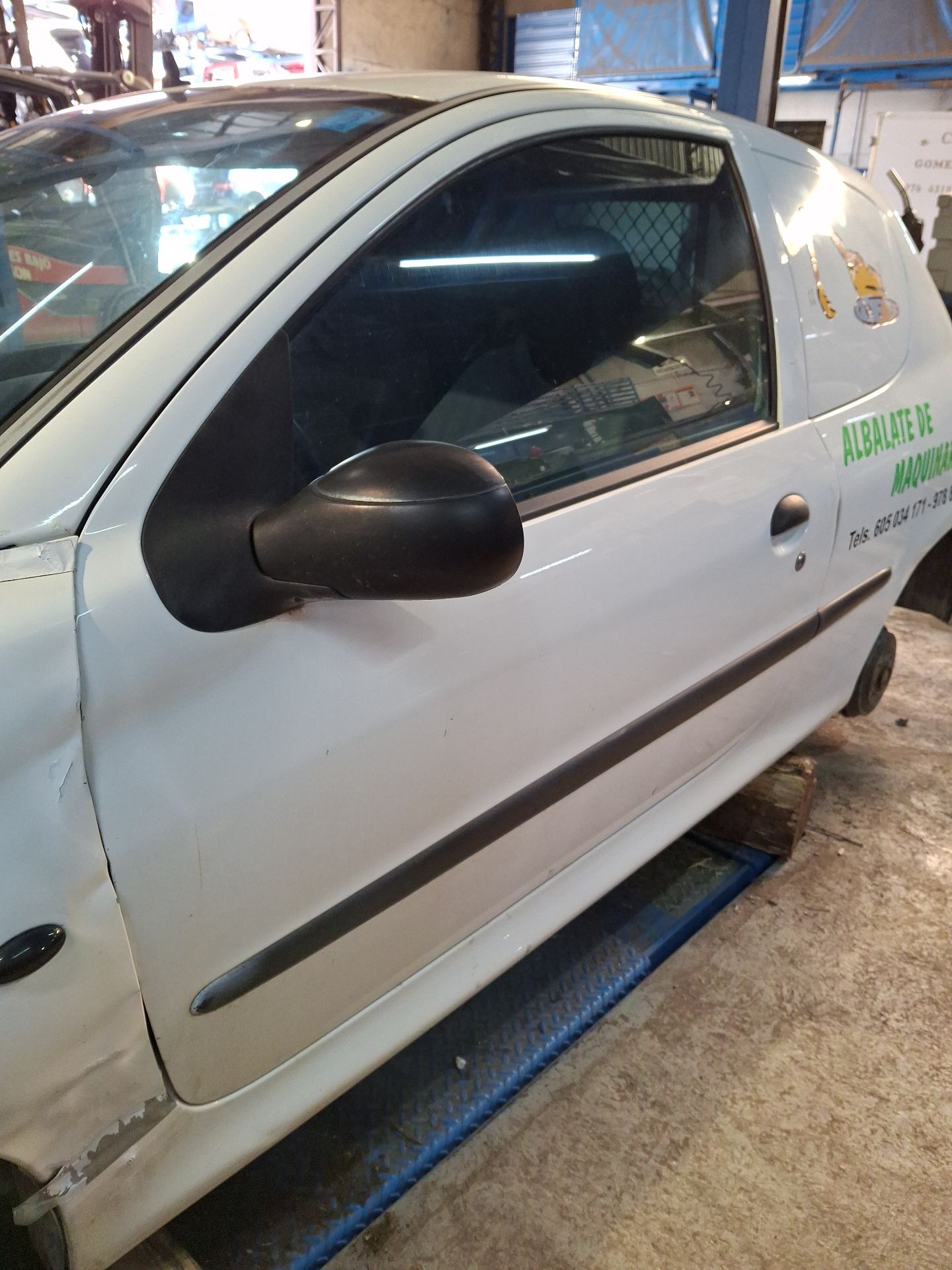 PUERTA DELANTERA IZQUIERDA PEUGEOT 206+ 