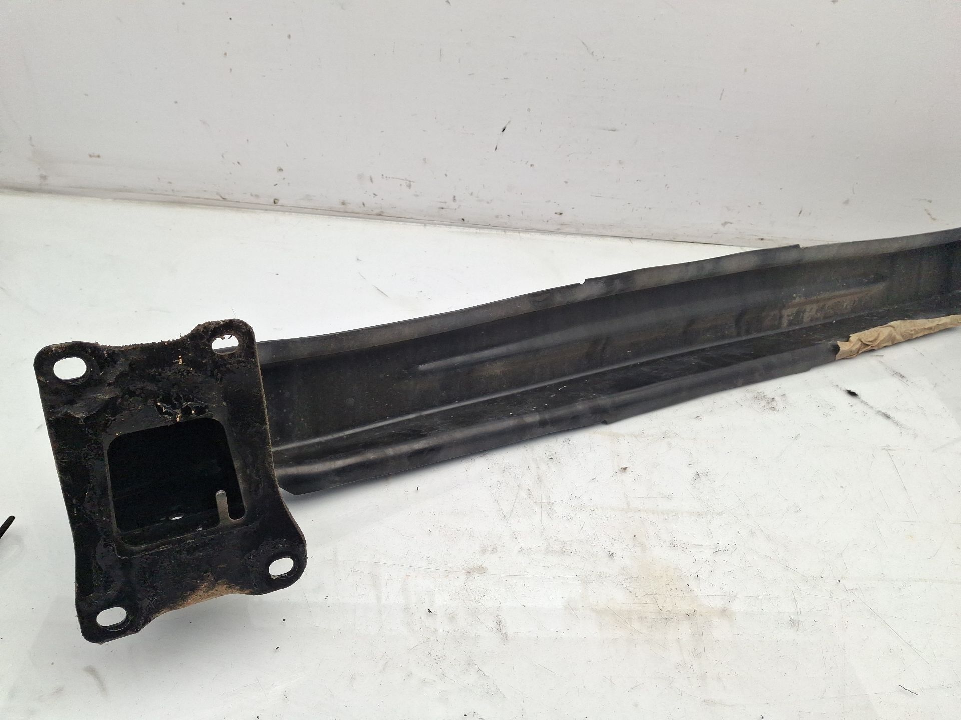 REFUERZO PARAGOLPES TRASERO SEAT LEON 