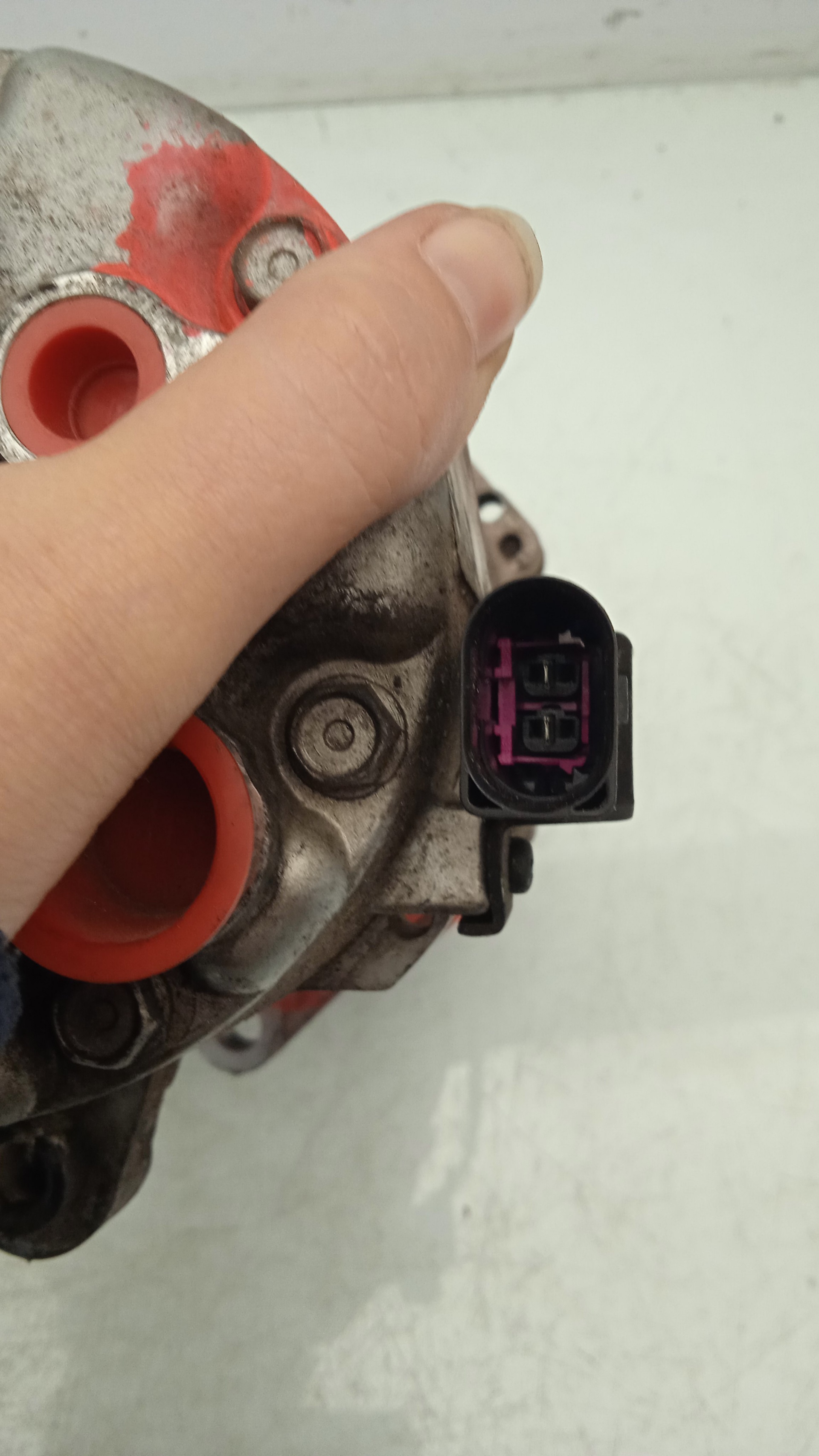 COMPRESOR AIRE ACONDICIONADO VOLKSWAGEN GOLF AKL