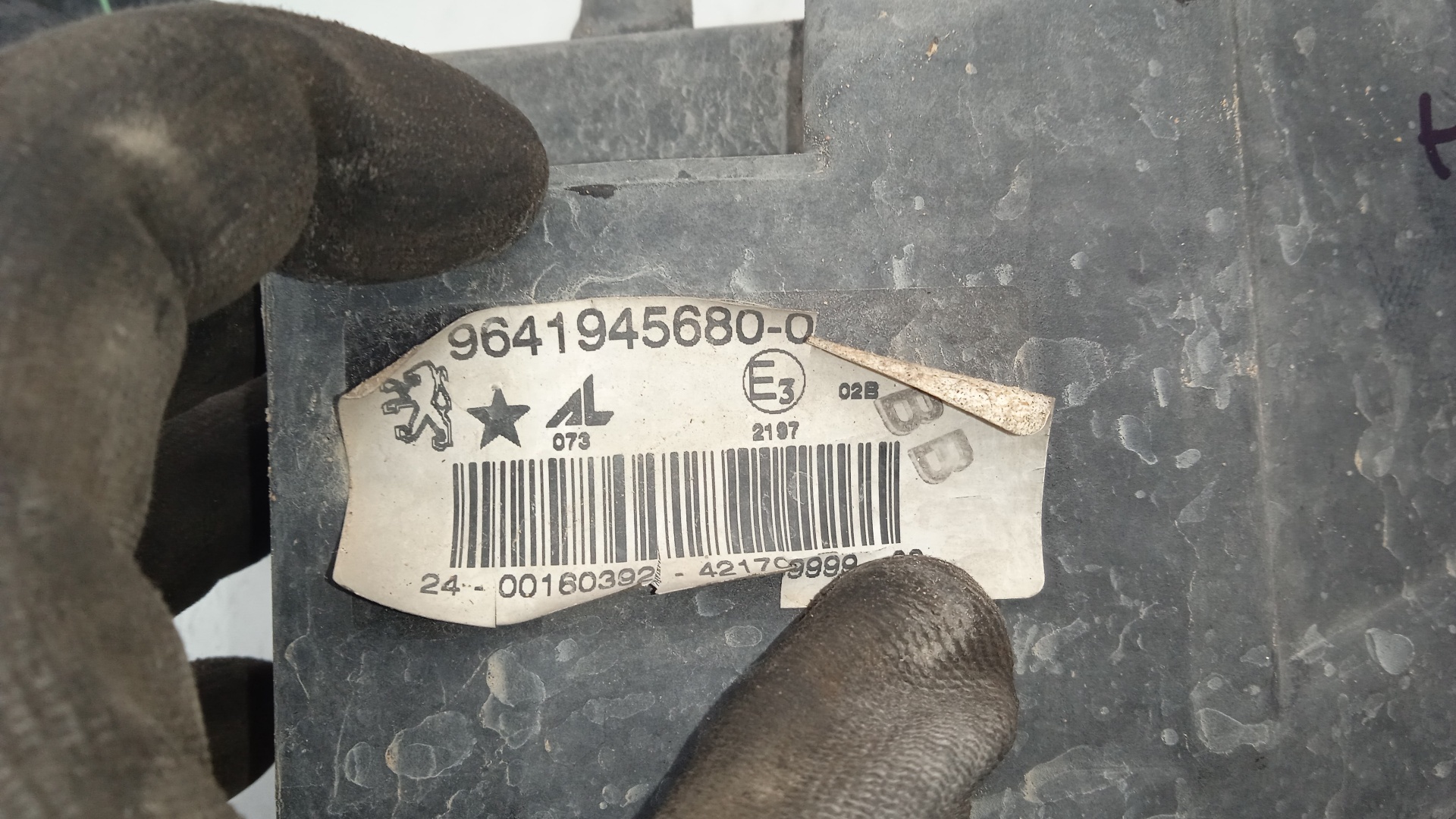 FARO ANTINIEBLA IZQUIERDO PEUGEOT 407 RHR