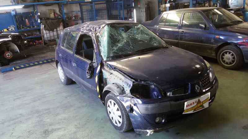 FARO ANTINIEBLA DERECHO RENAULT CLIO K9K B7