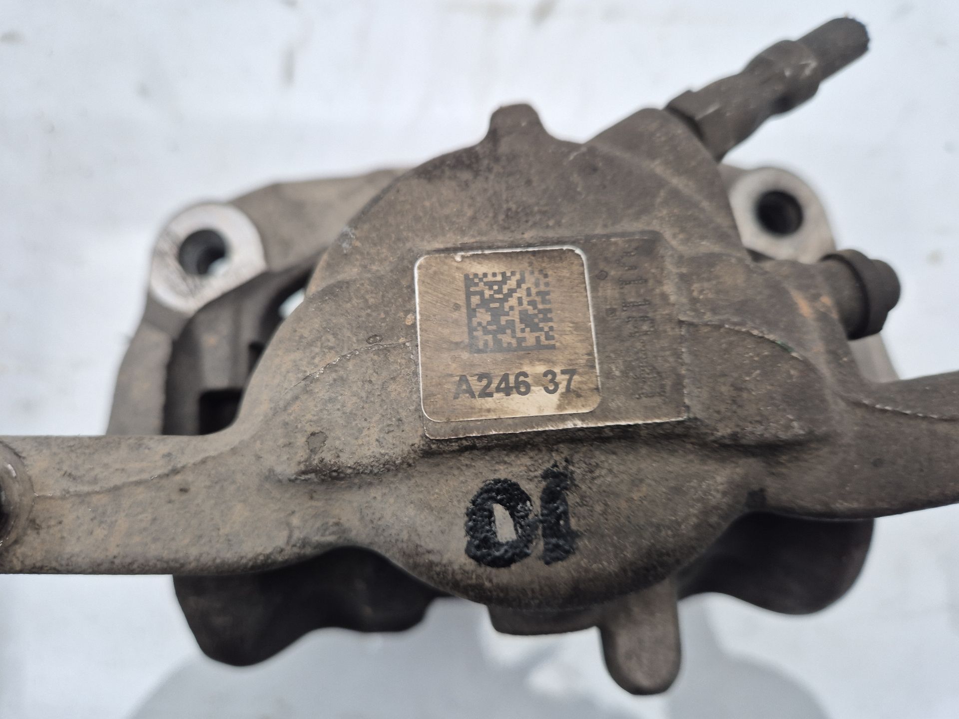 PINZA FRENO DELANTERA IZQUIERDA MERCEDES-BENZ CLAS 