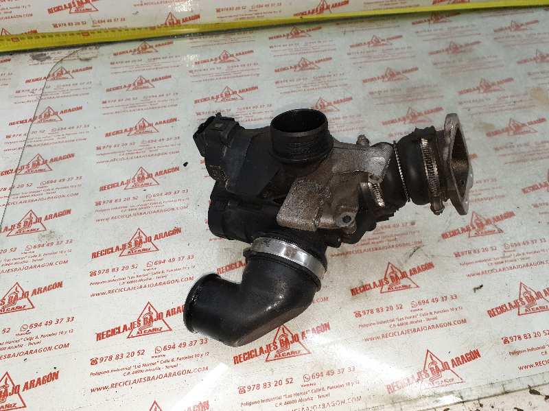 CAJA MARIPOSA VOLVO V50 D4164T