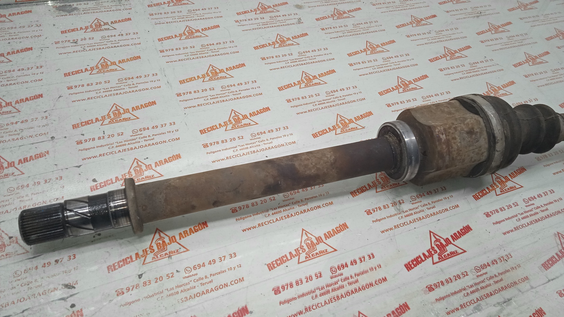 TRANSMISION DELANTERA DERECHA RENAULT MEGANE F9Q B8