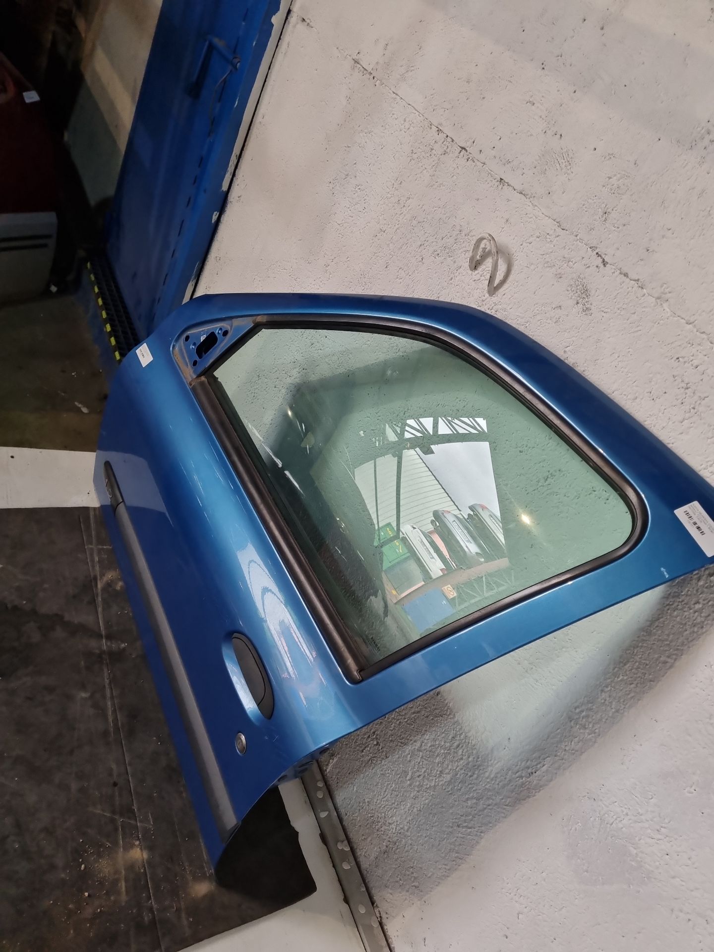 PUERTA DELANTERA IZQUIERDA RENAULT CLIO 