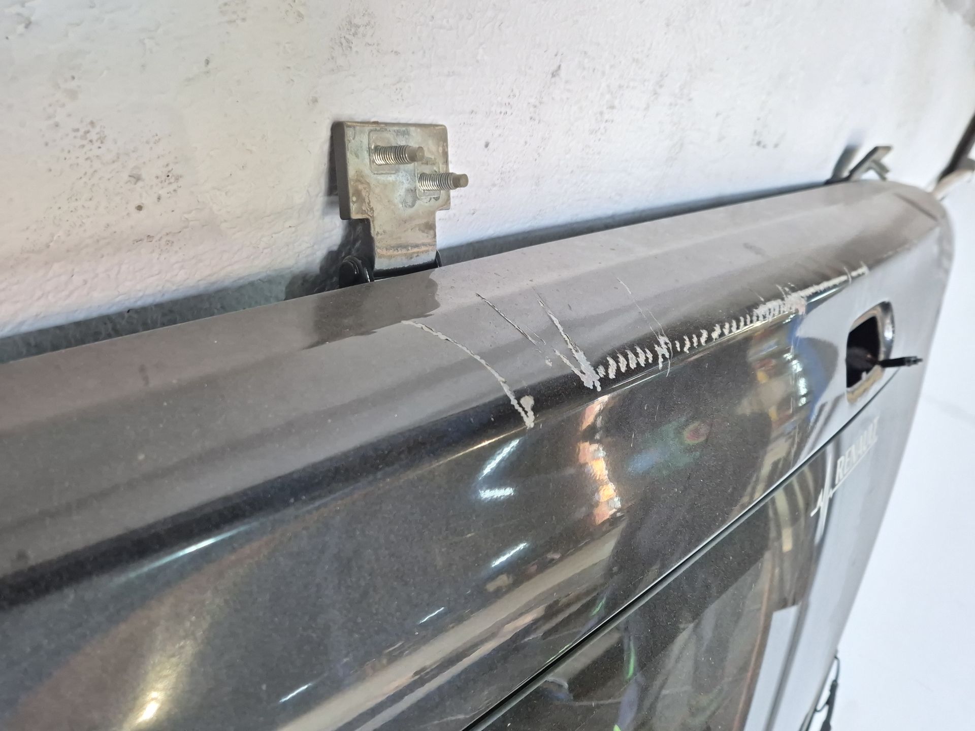 PORTON TRASERO RENAULT TRAFIC 