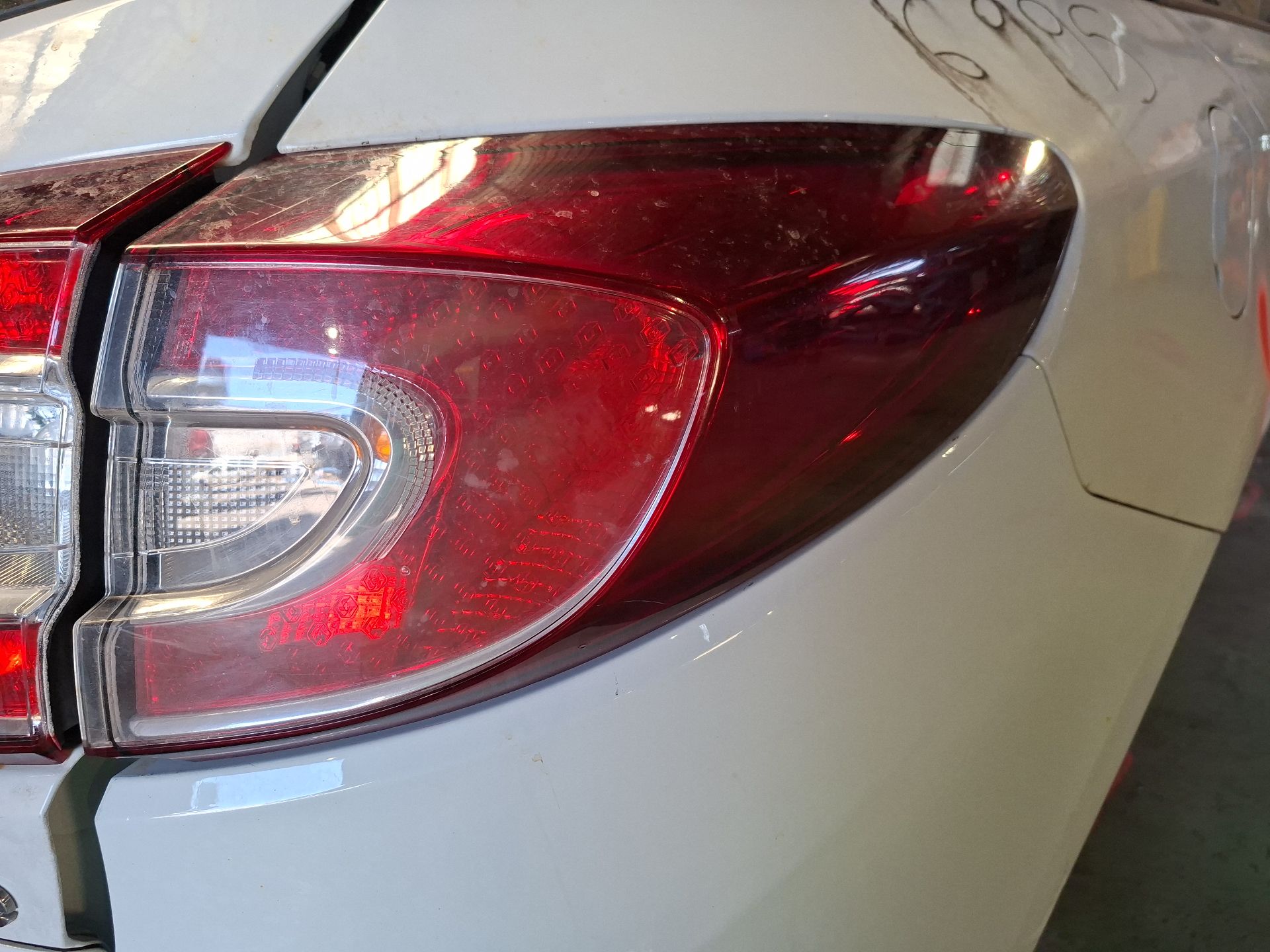 LLANTA RENAULT MEGANE 
