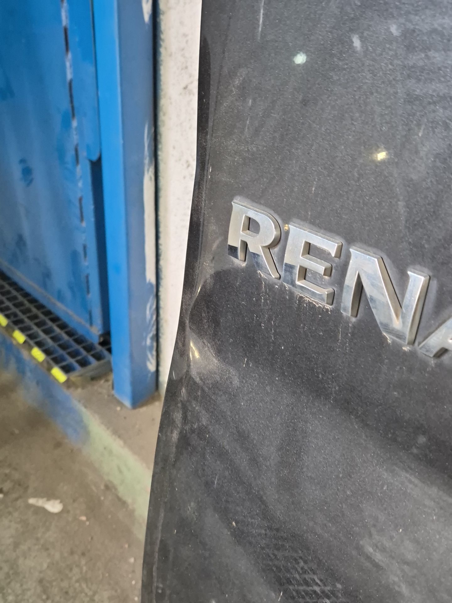 PORTON TRASERO RENAULT TRAFIC 