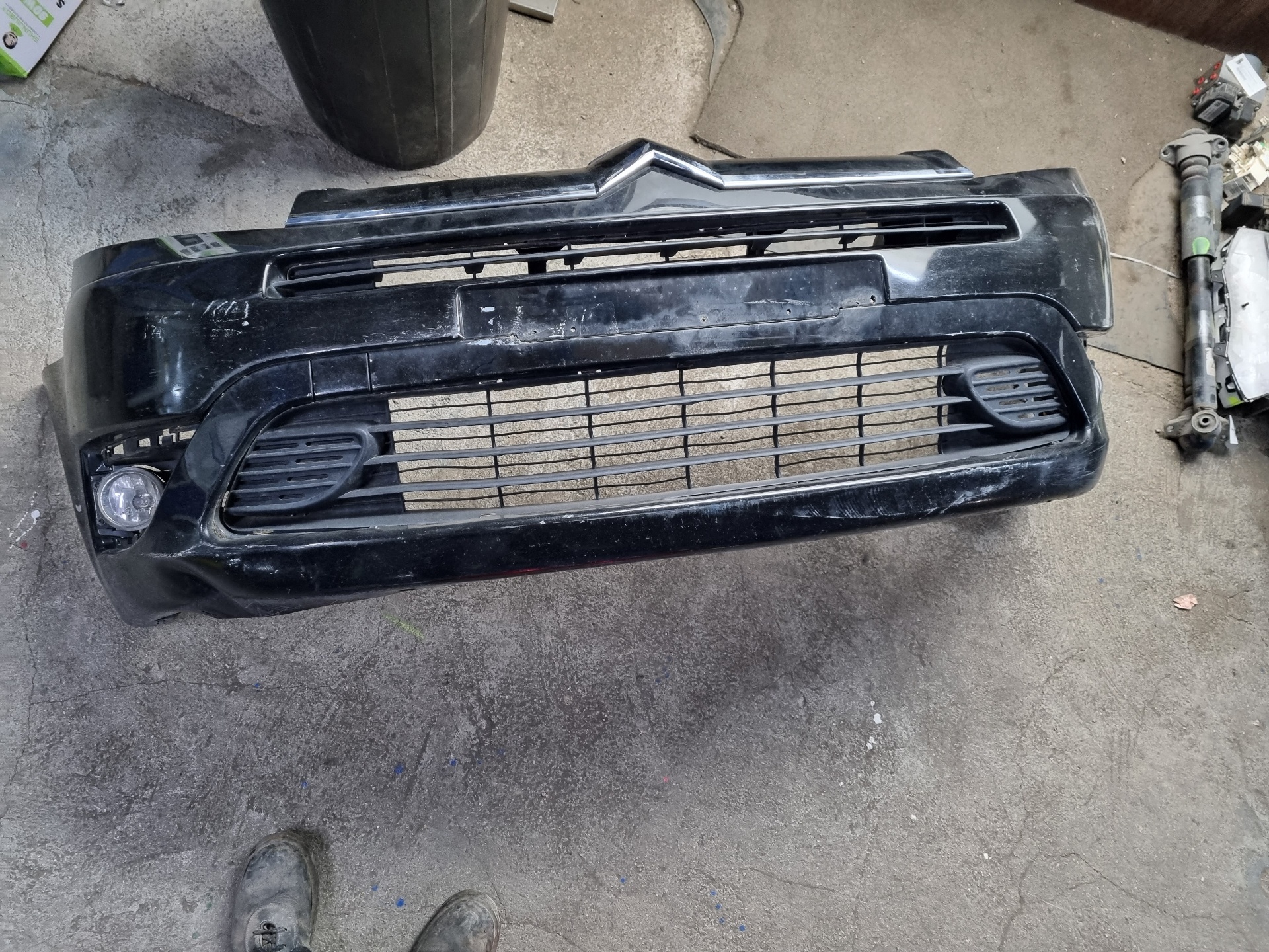 PARAGOLPES DELANTERO CITROEN C4 9HZ