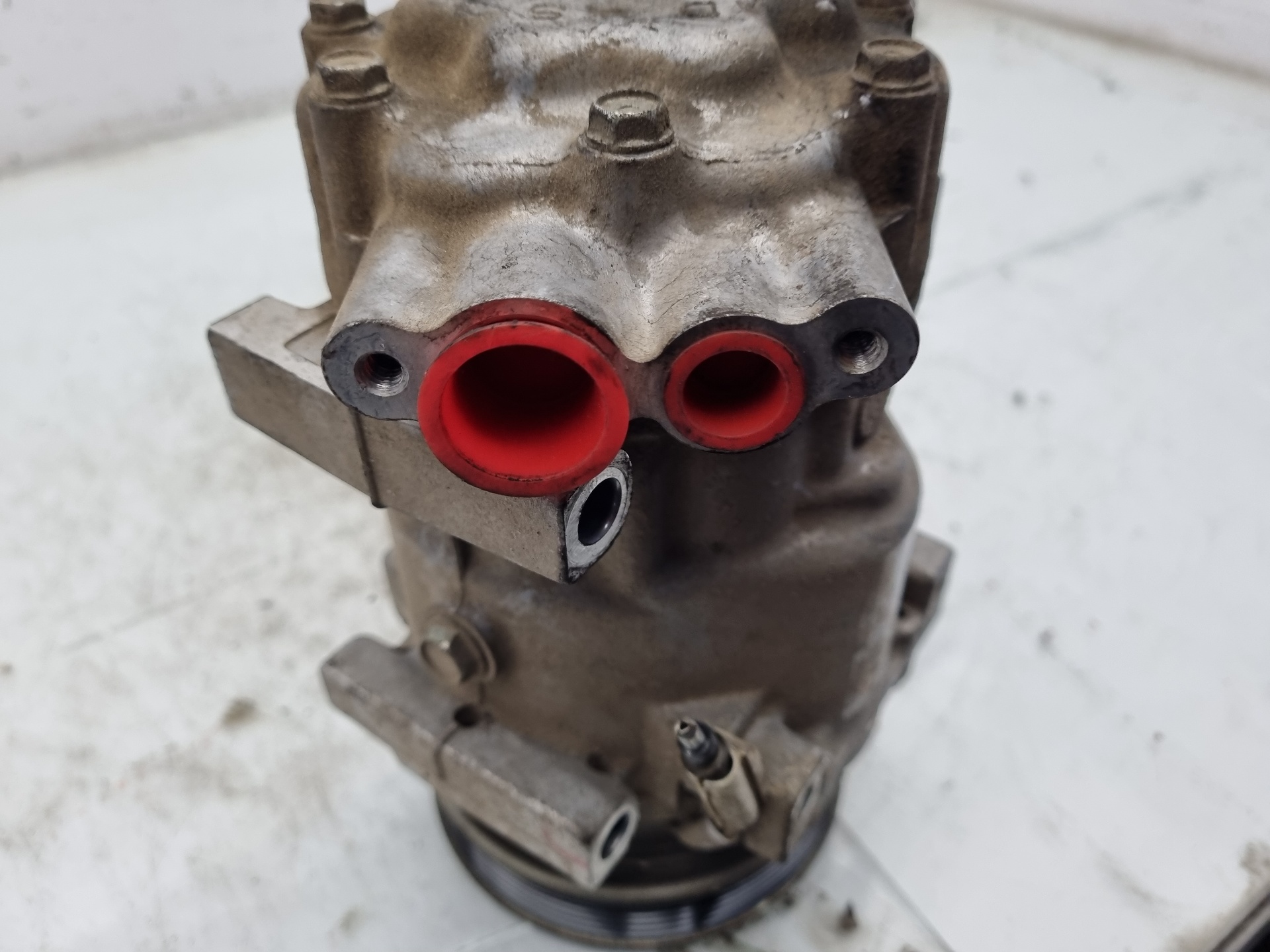 COMPRESOR AIRE ACONDICIONADO DACIA SANDERO K9K E8