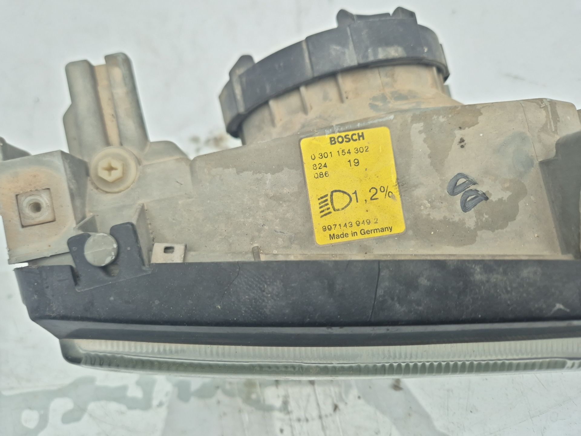 FARO DERECHO OPEL FRONTERA 