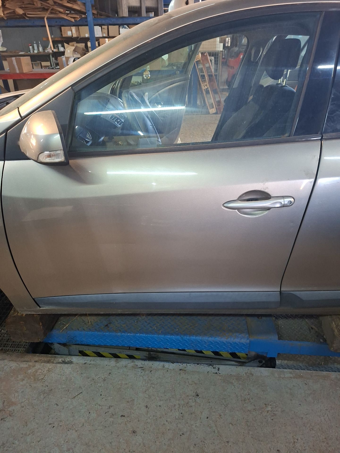  RENAULT MEGANE III Hatchback (BZ0/1_, B3_) 1.6 16V (BZ1B, BZ1H)