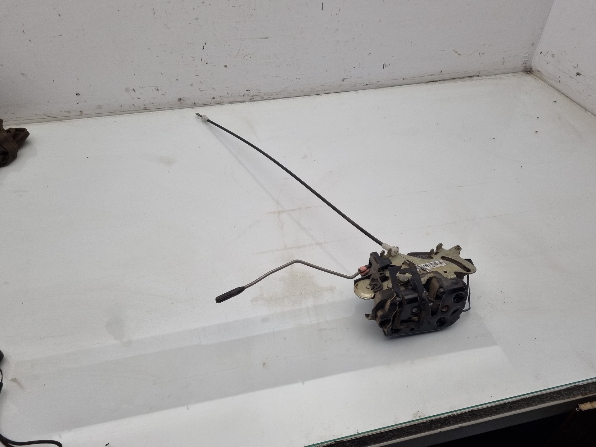 CERRADURA PUERTA DELANTERA IZQUIERDA MERCEDES-BENZ 646980