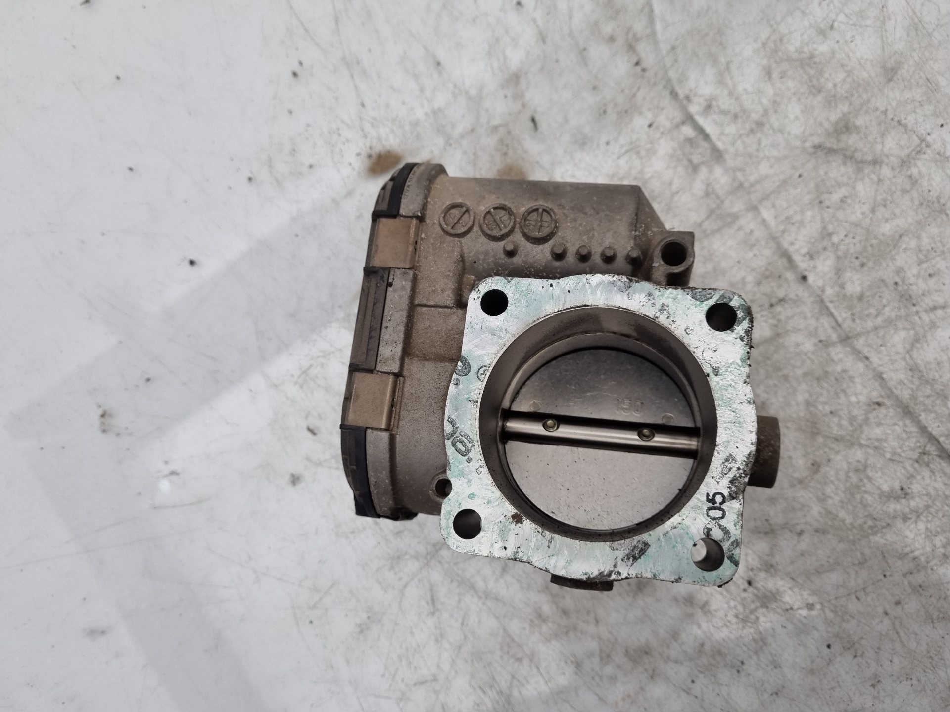 CAJA MARIPOSA AUDI A4 APU