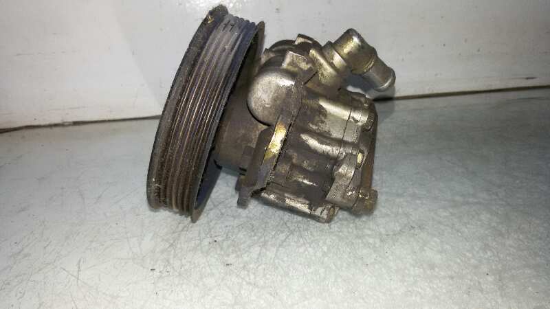 BOMBA DIRECCION NISSAN ATLEON 110.35 120.35 