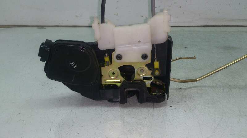 CERRADURA PUERTA DELANTERA DERECHA HYUNDAI ELANTRA D4EA