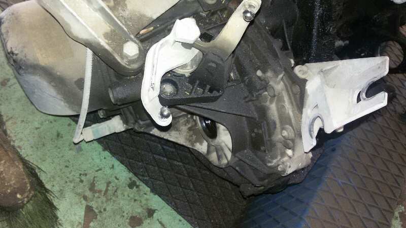 CAJA CAMBIOS RENAULT SC?NIC K9K F7