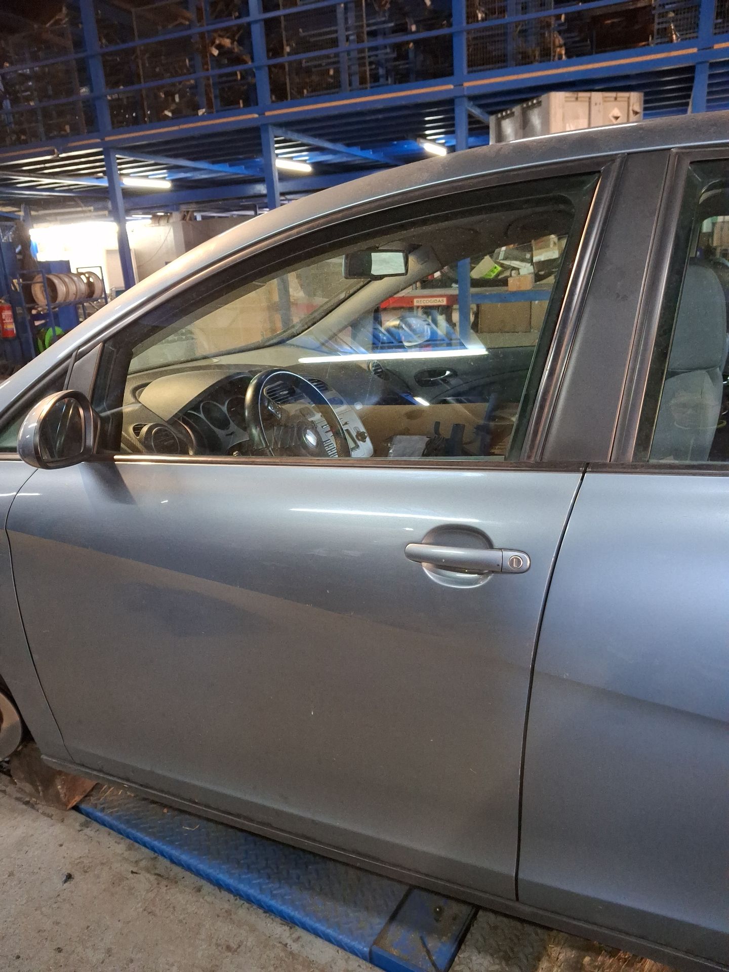 PUERTA DELANTERA IZQUIERDA SEAT TOLEDO 
