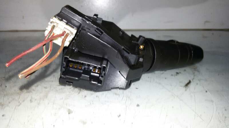 MANDO LUCES NISSAN ALMERA YD22