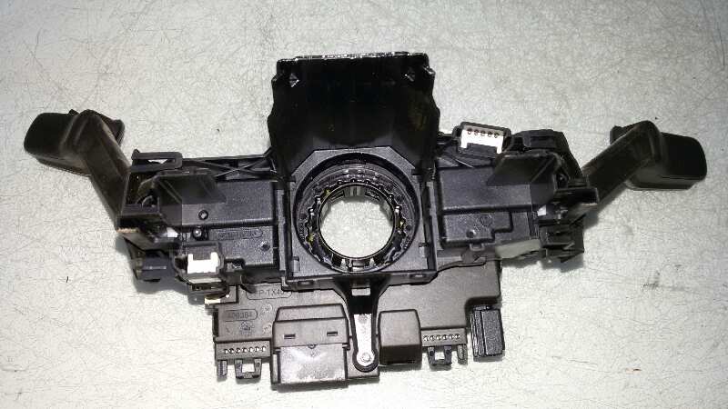 MANDO MULTIFUNCION VOLKSWAGEN GOLF CRB