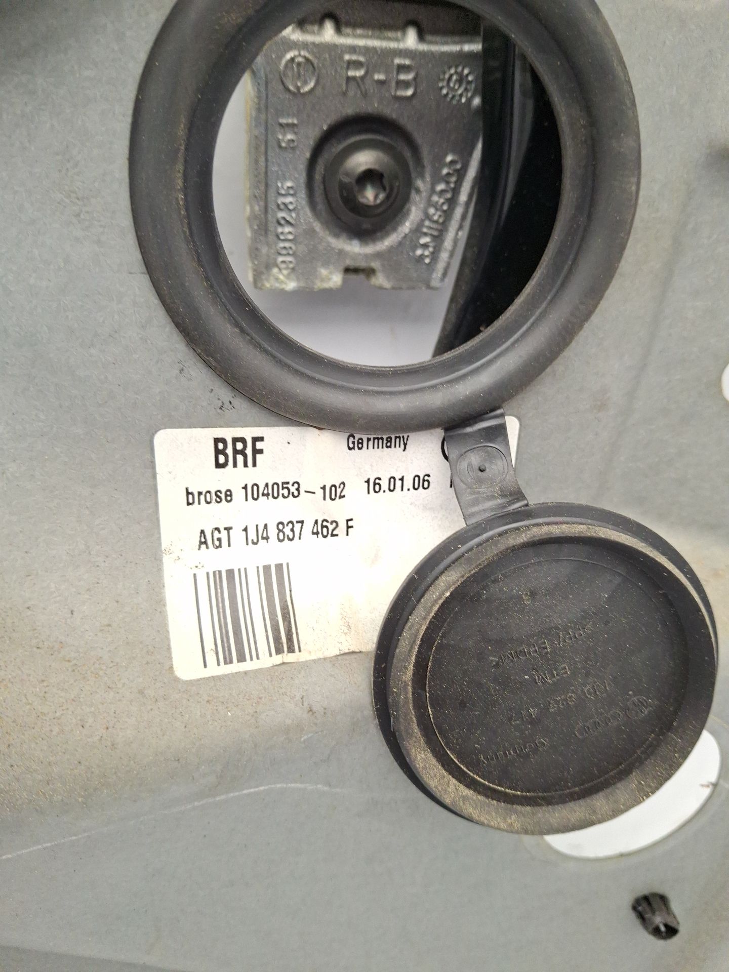 ELEVALUNAS DELANTERO DERECHO VOLKSWAGEN GOLF 