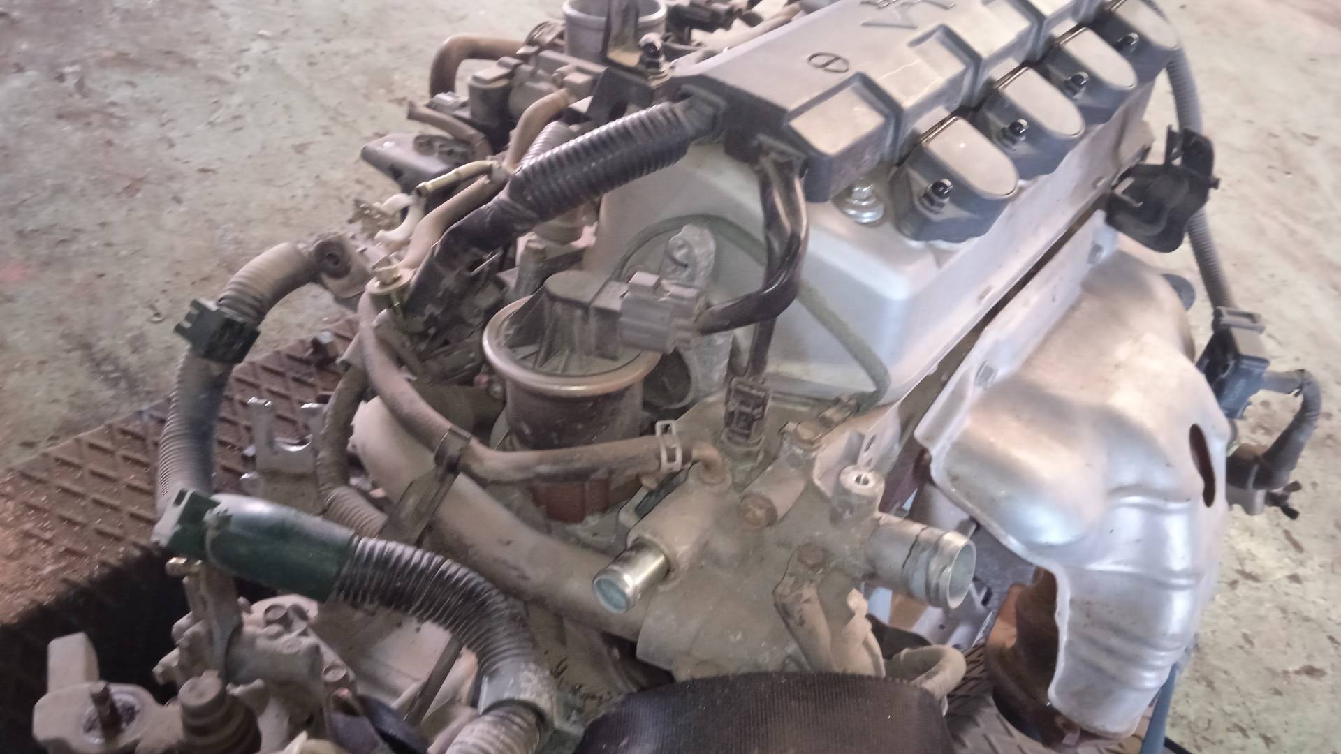 MOTOR COMPLETO HONDA CIVIC D16V1