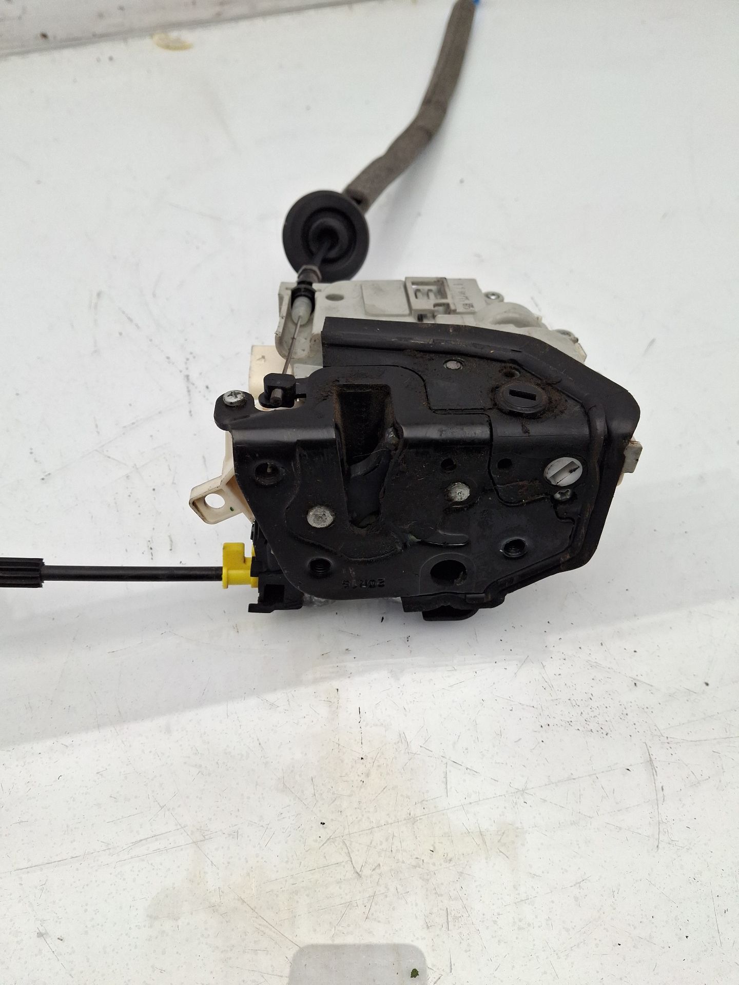 CERRADURA PUERTA TRASERA DERECHA AUDI A1 