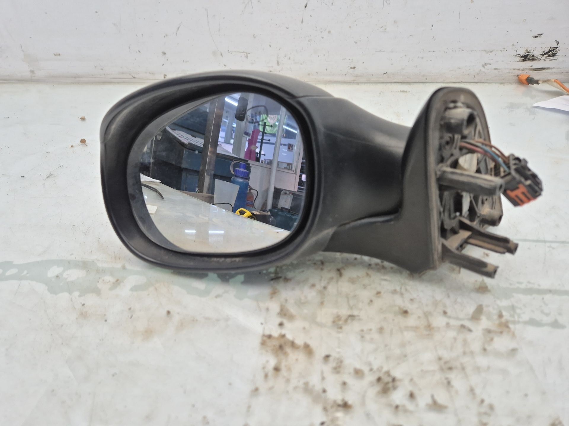 RETROVISOR IZQUIERDO CITROEN XSARA 