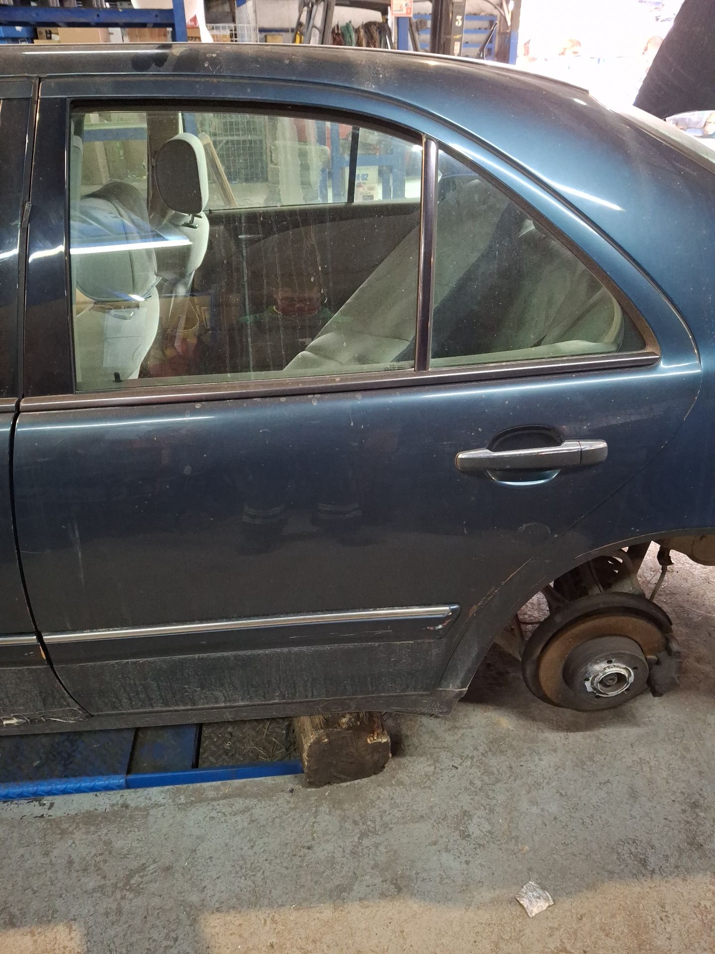 WARNING MERCEDES-BENZ CLASE E 