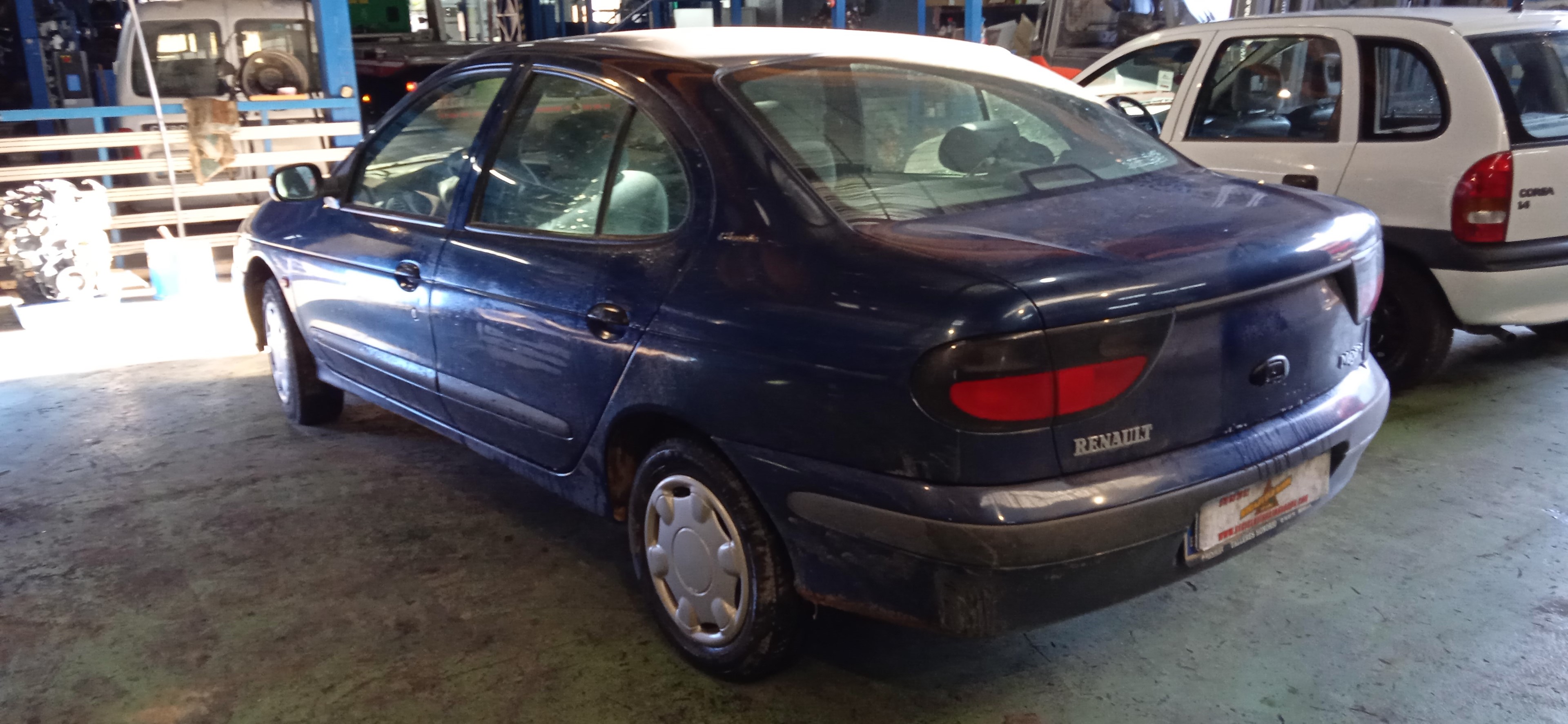 MOTOR ARRANQUE RENAULT MEGANE K7M