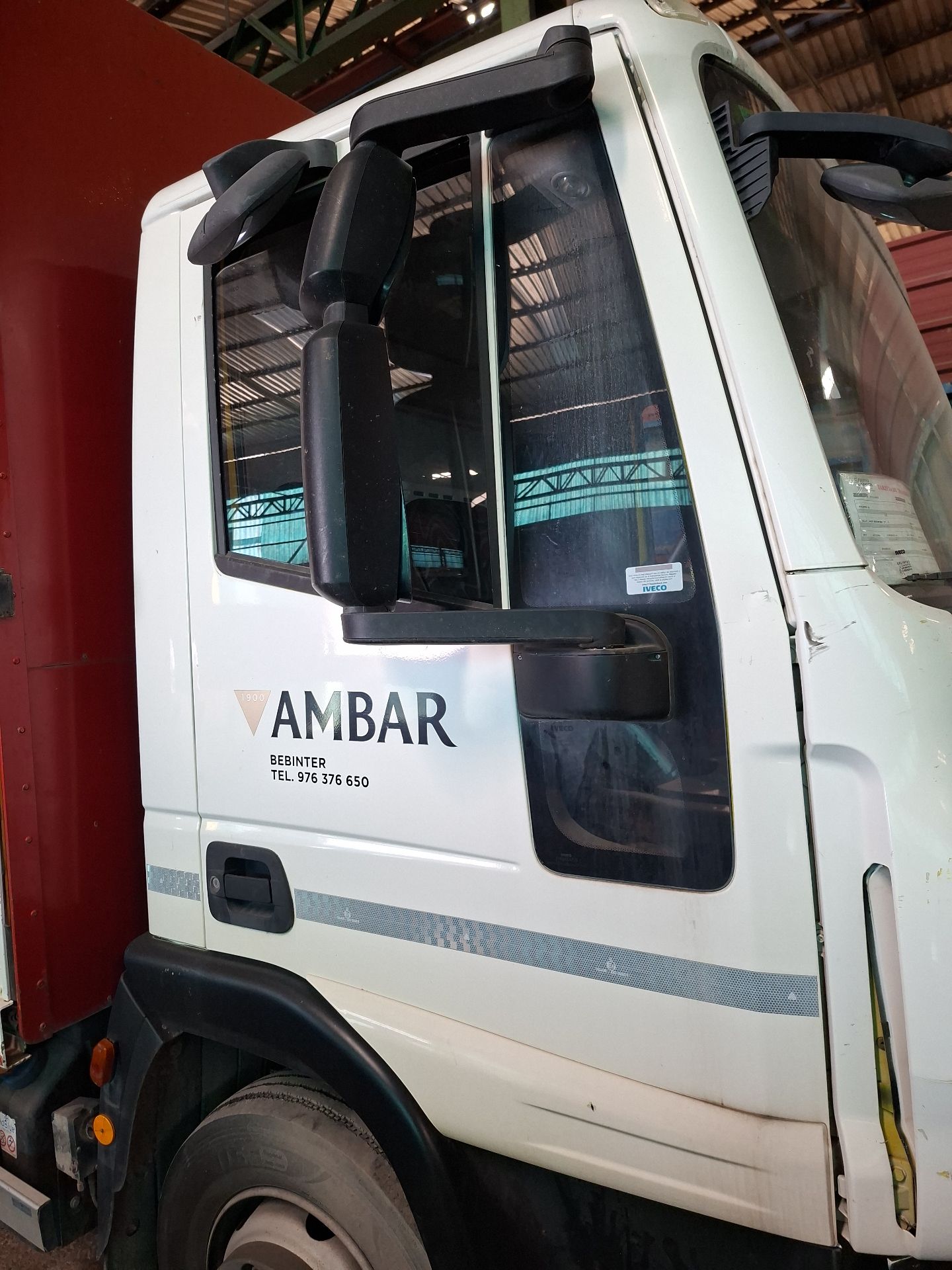 PUERTA DELANTERA DERECHA IVECO 100E 