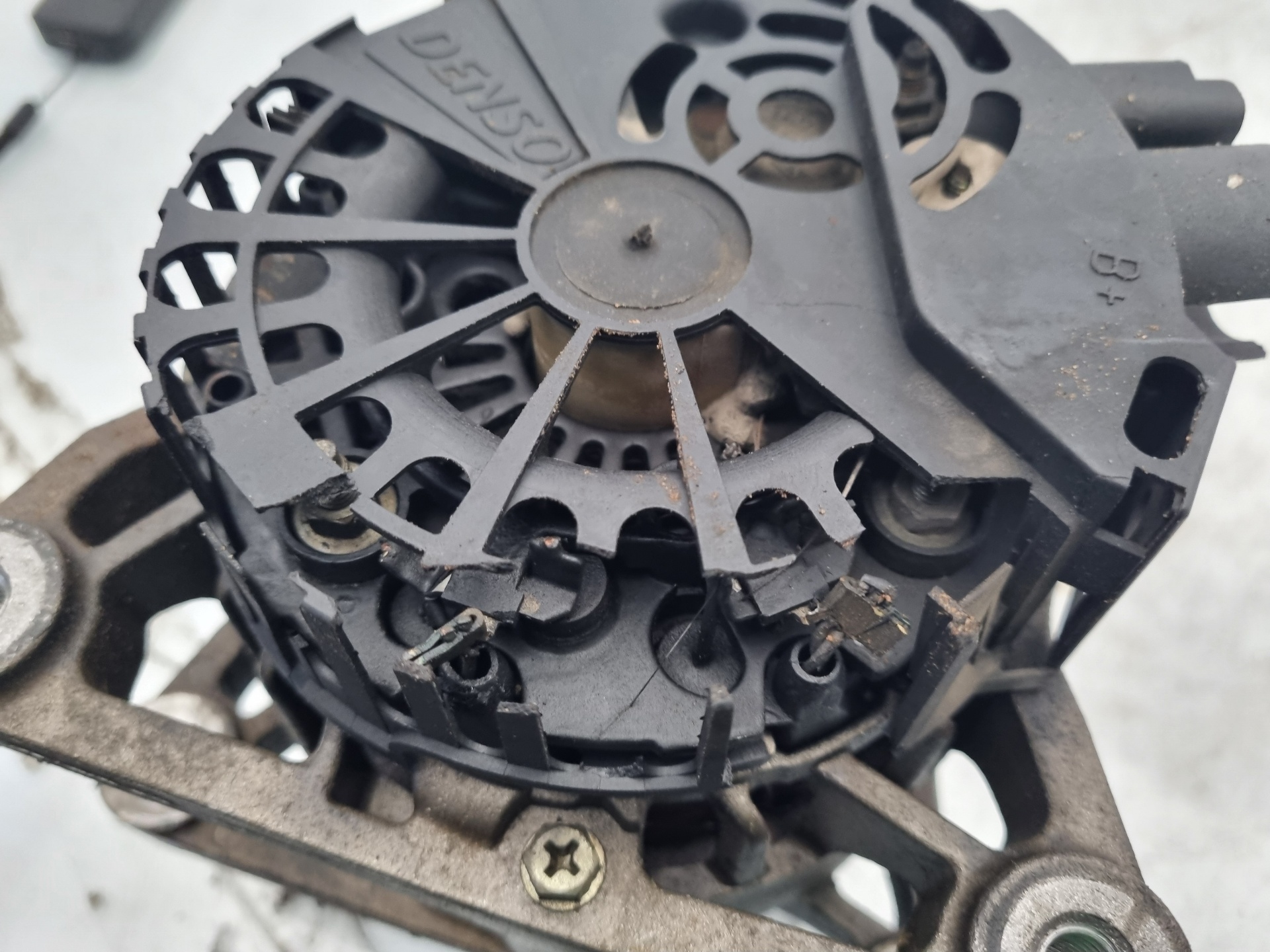 ALTERNADOR PEUGEOT 206 NFU