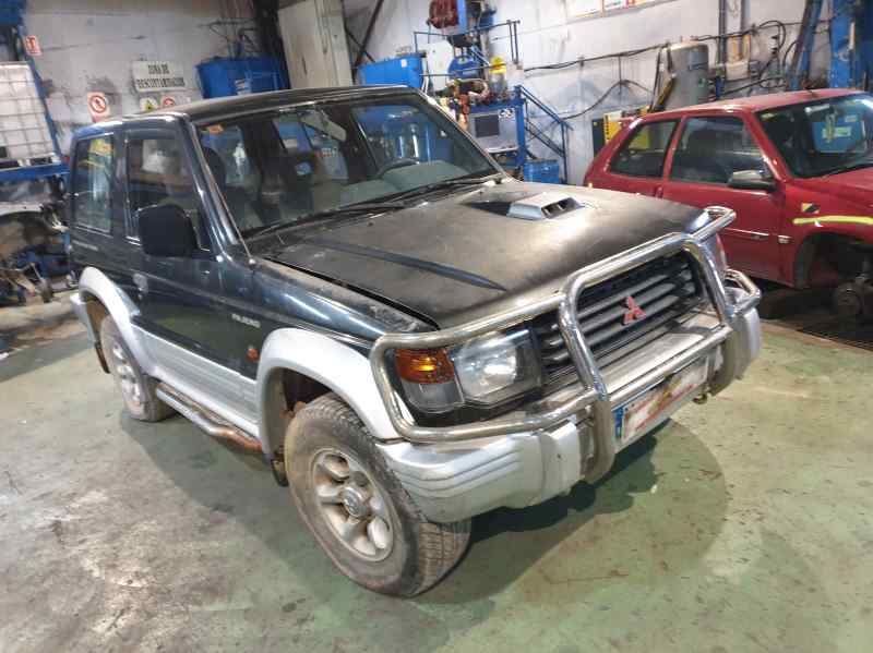 FARO IZQUIERDO MITSUBISHI MONTERO 4D56