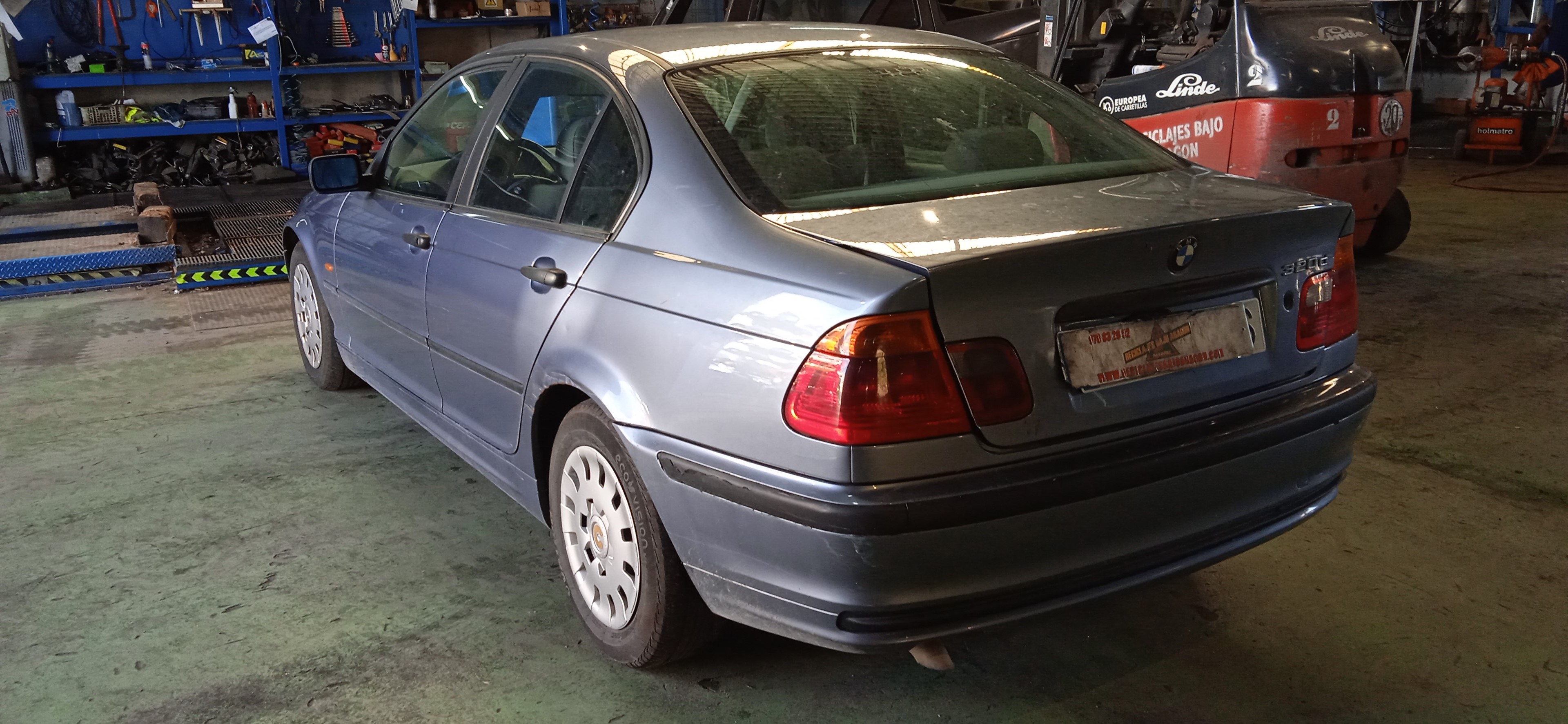 MOLDURAS TRASERAS BMW 3 204D1D