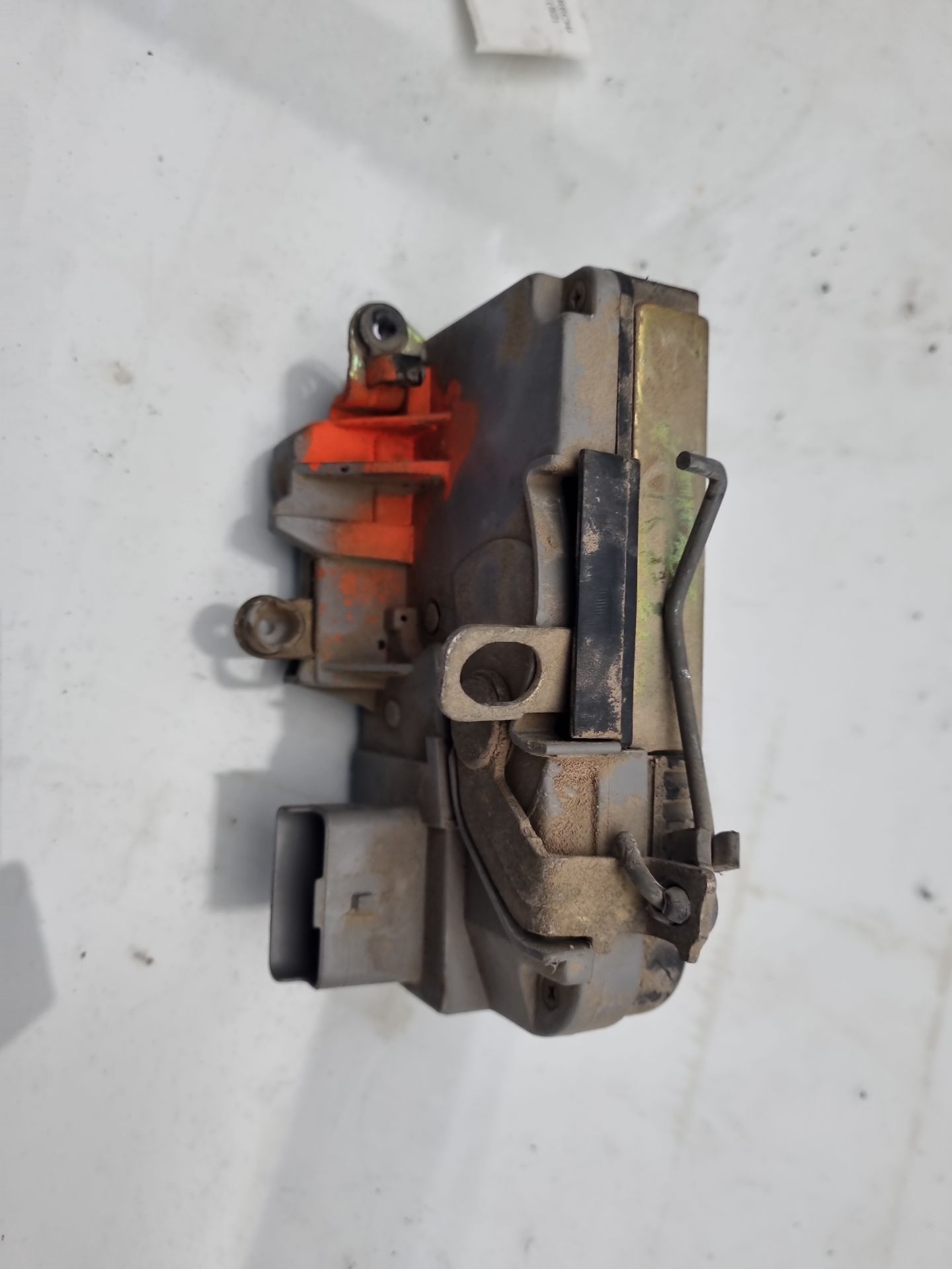 CERRADURA PUERTA DELANTERA DERECHA PEUGEOT 306 NFZ