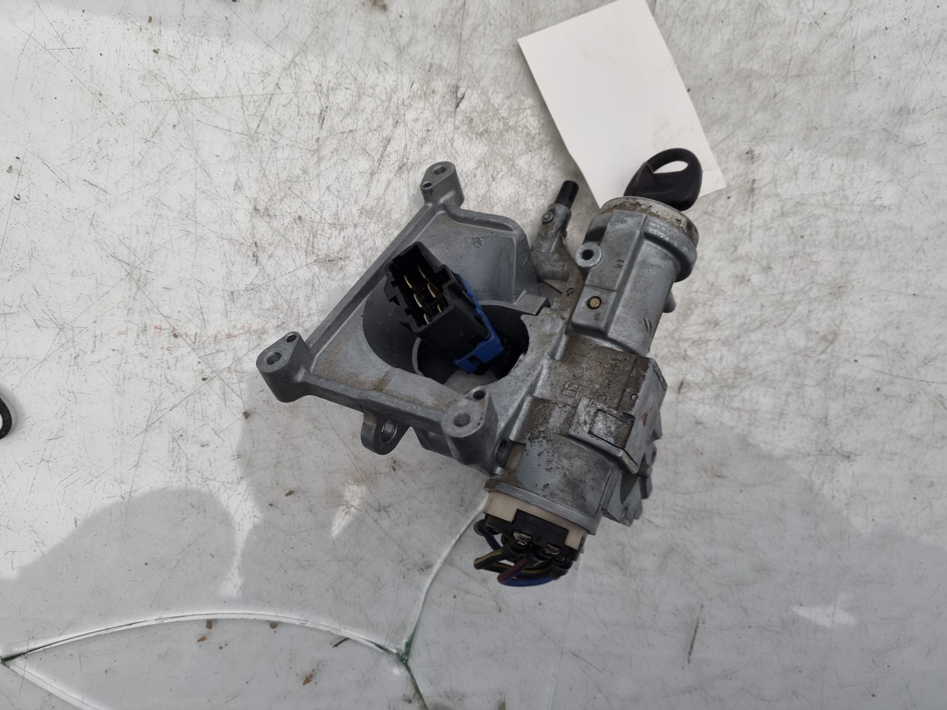 CONMUTADOR DE ARRANQUE MITSUBISHI MONTERO 