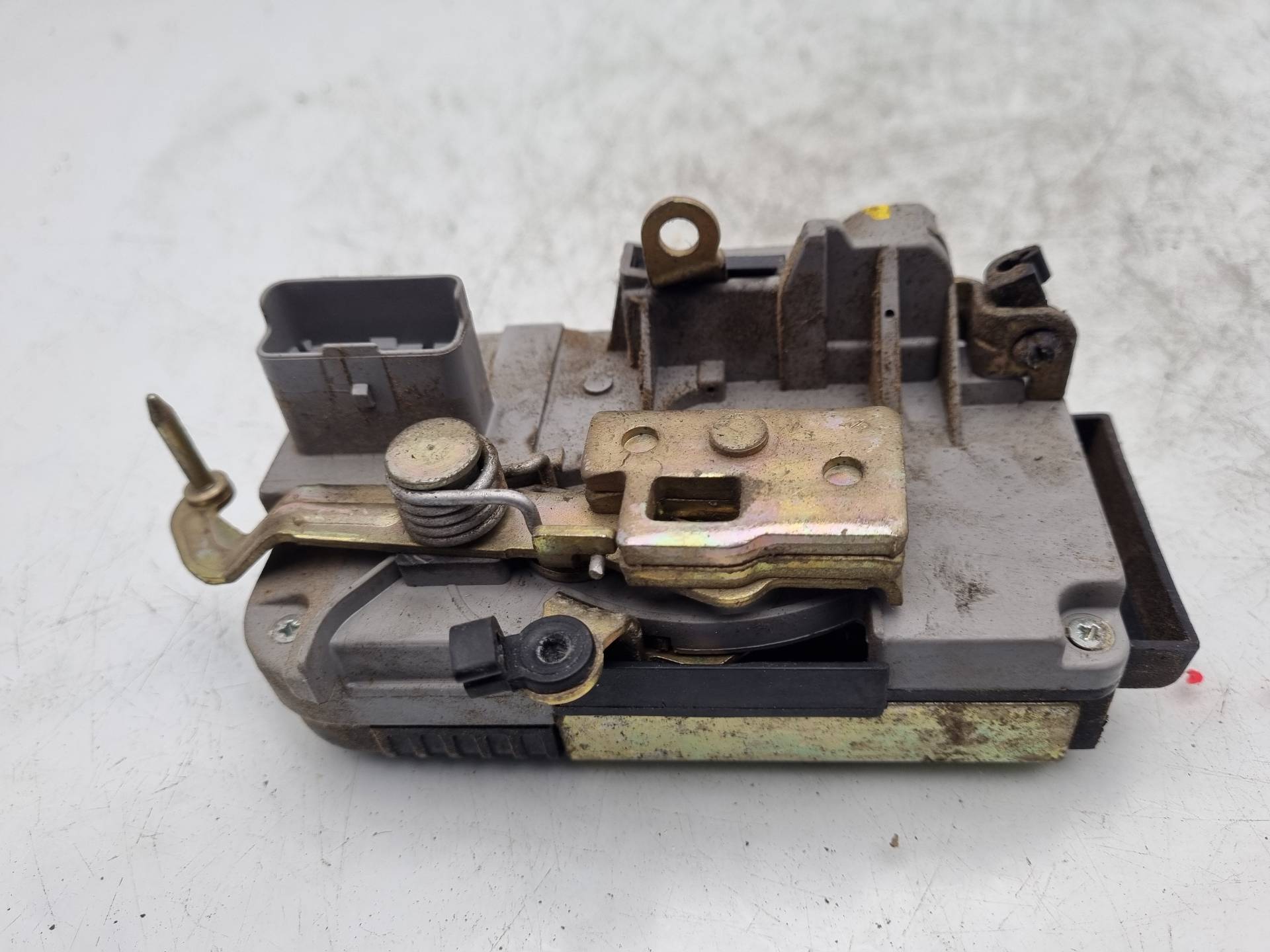 CERRADURA PUERTA DELANTERA DERECHA FIAT ULYSSE 4HW(DW12ATED4)